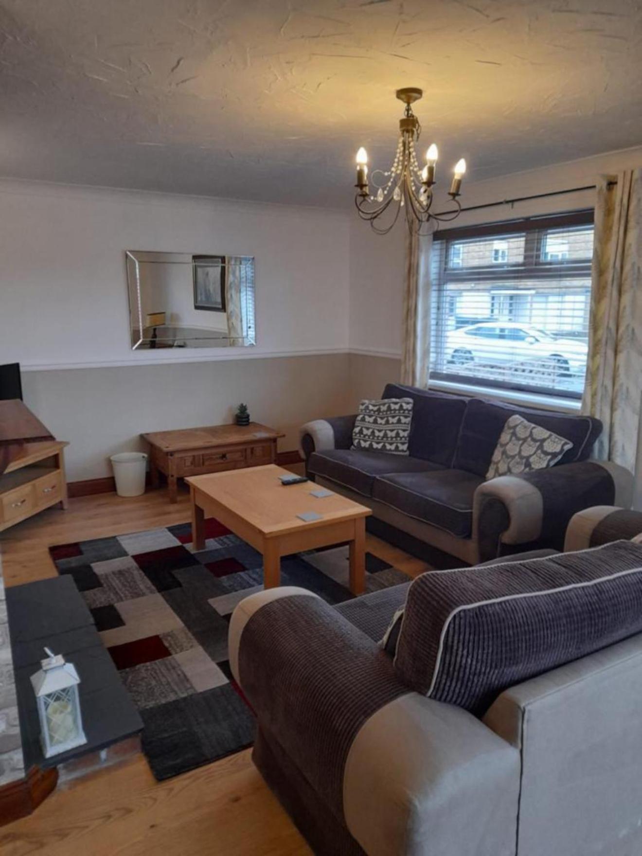 Three-Bedroom House photo 1
