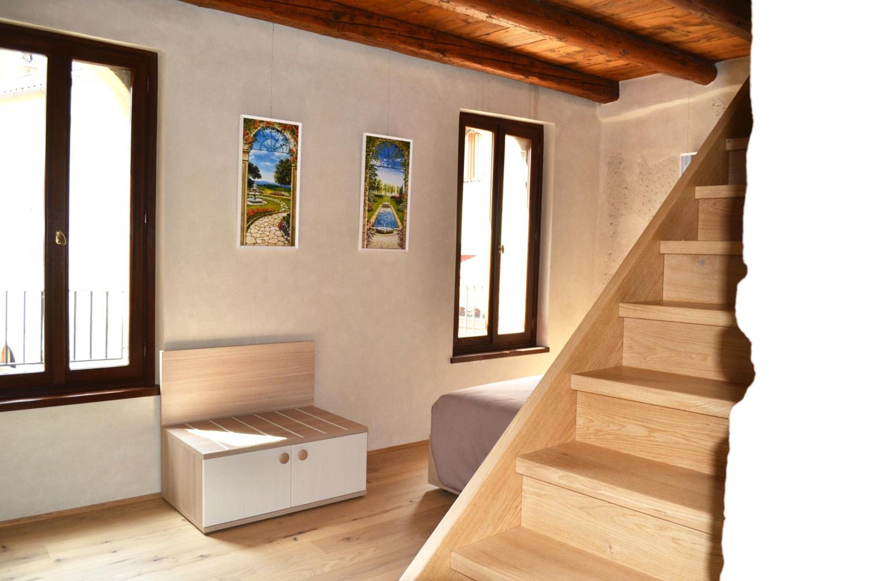 Maisonette photo 1