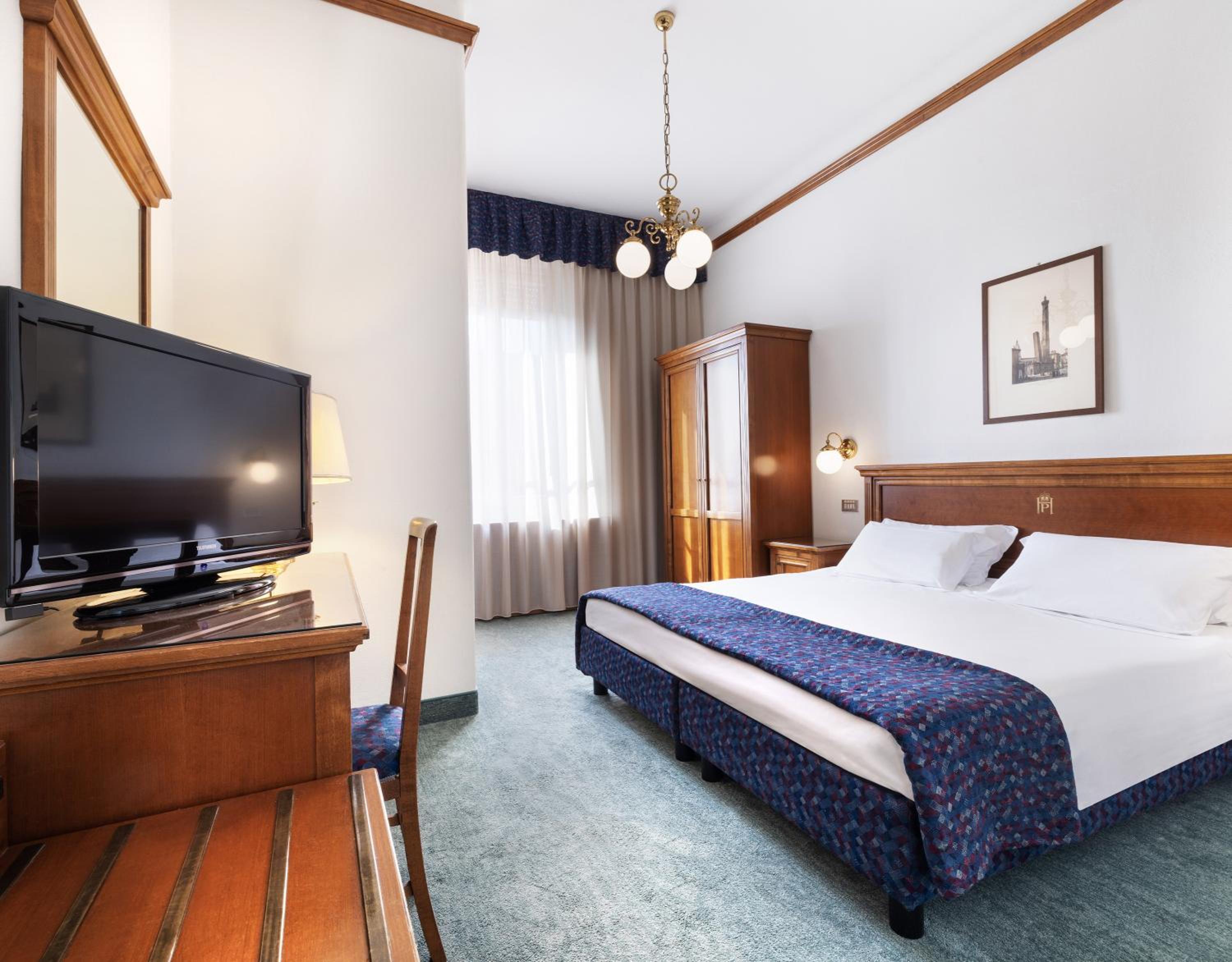 Standard Double Room - Photo 1