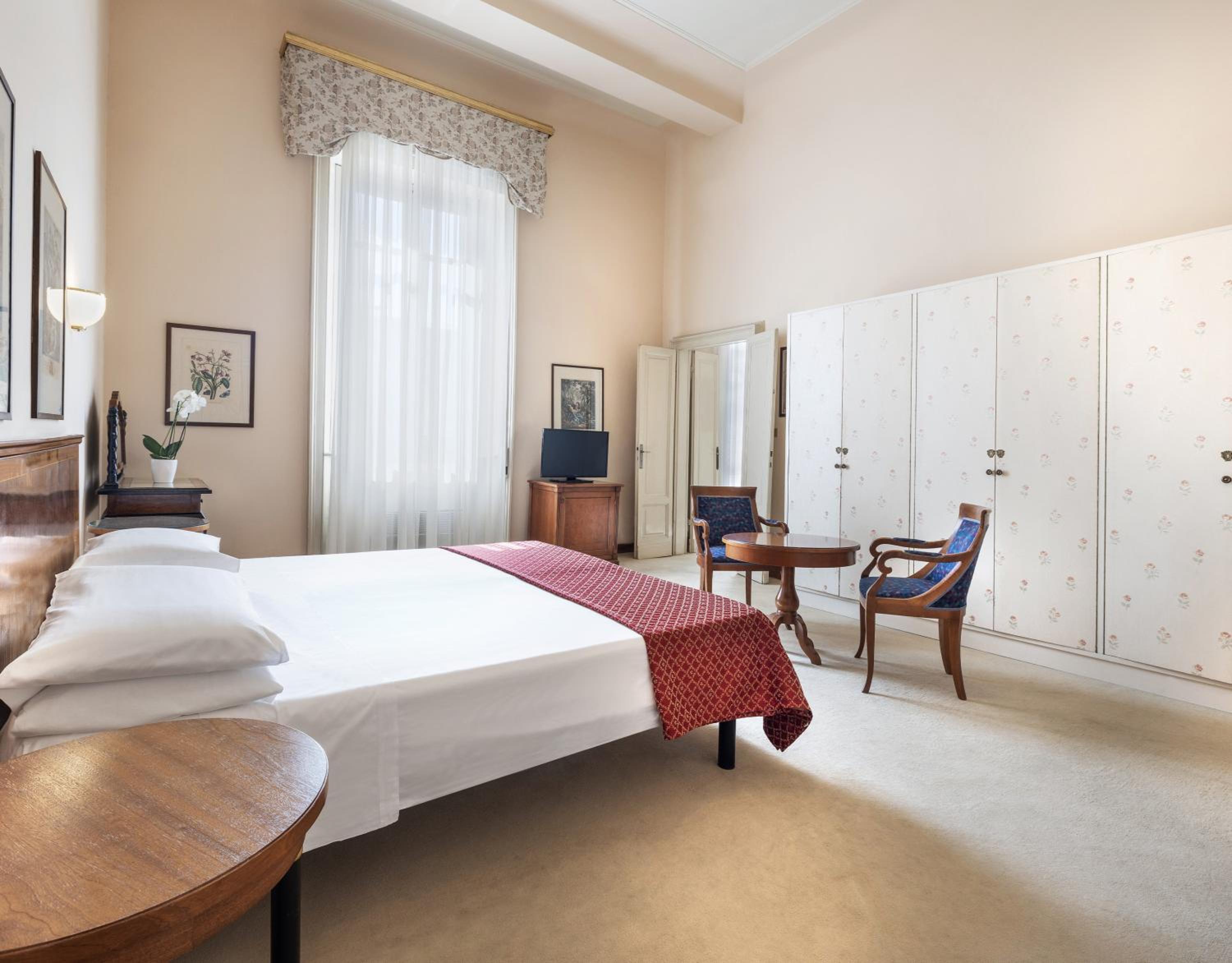 Junior Suite - Photo 1
