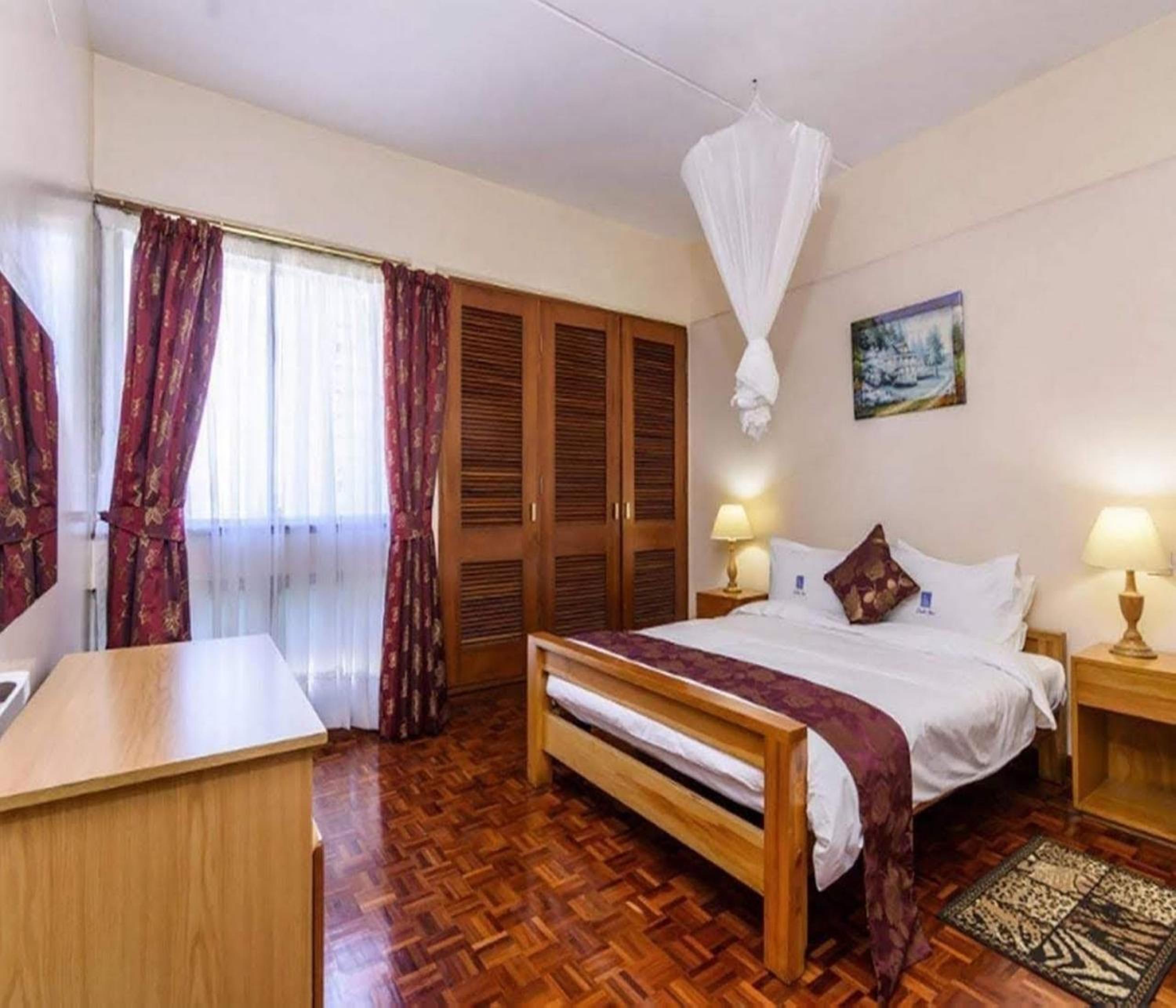 One Bedroom Standard Apartment with Balcony And Kitchen