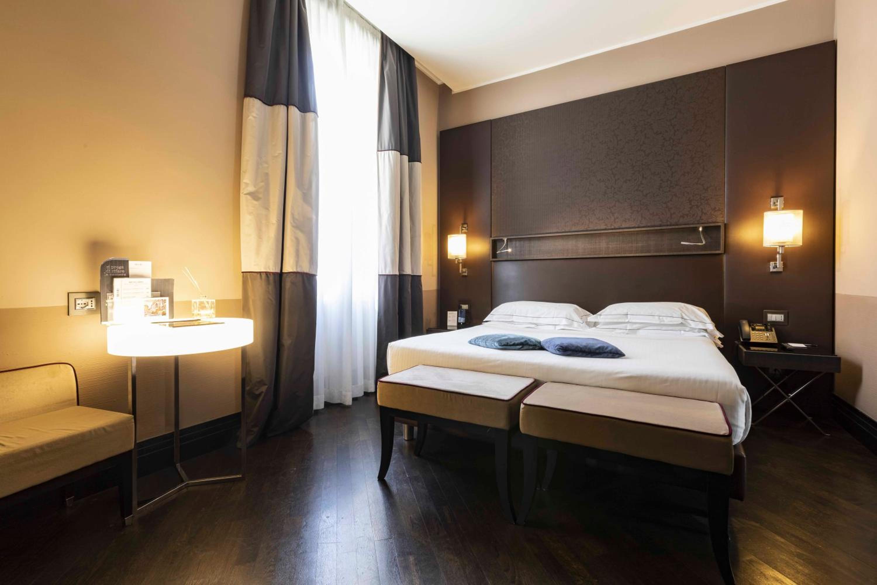 Classic Double or Twin Room photo 3