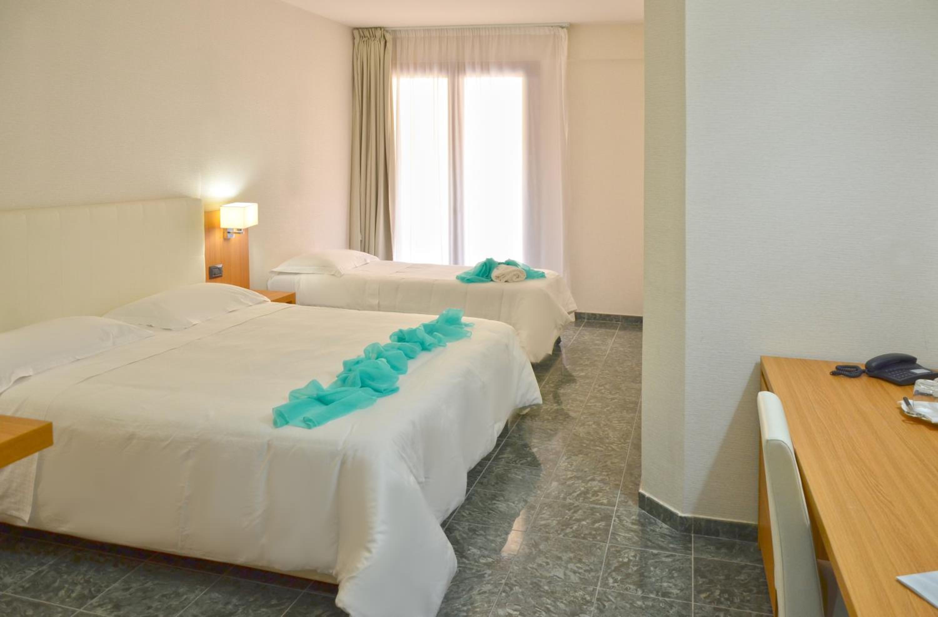 Triple Room - Photo 5