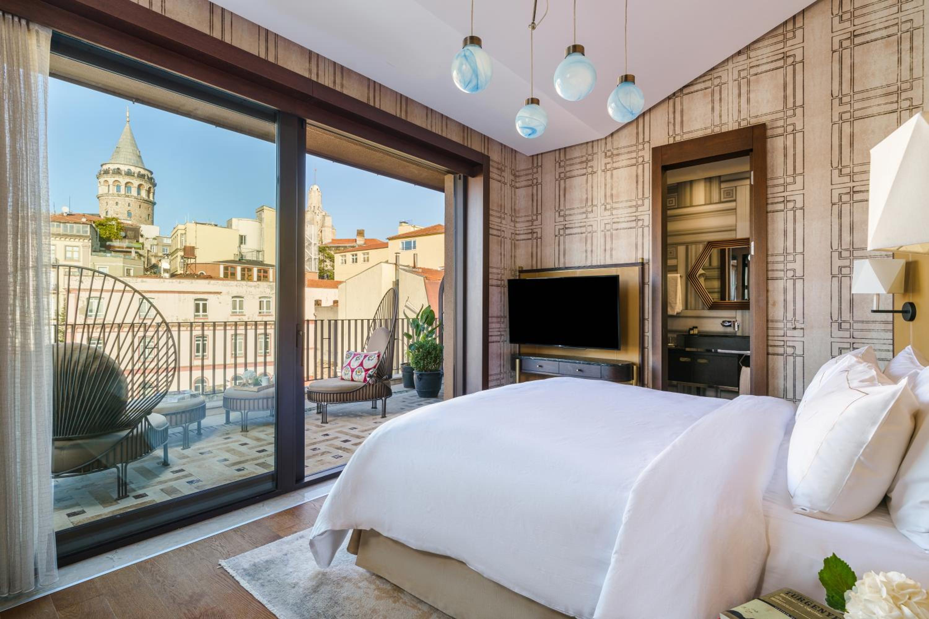 Executive Galata King Suite