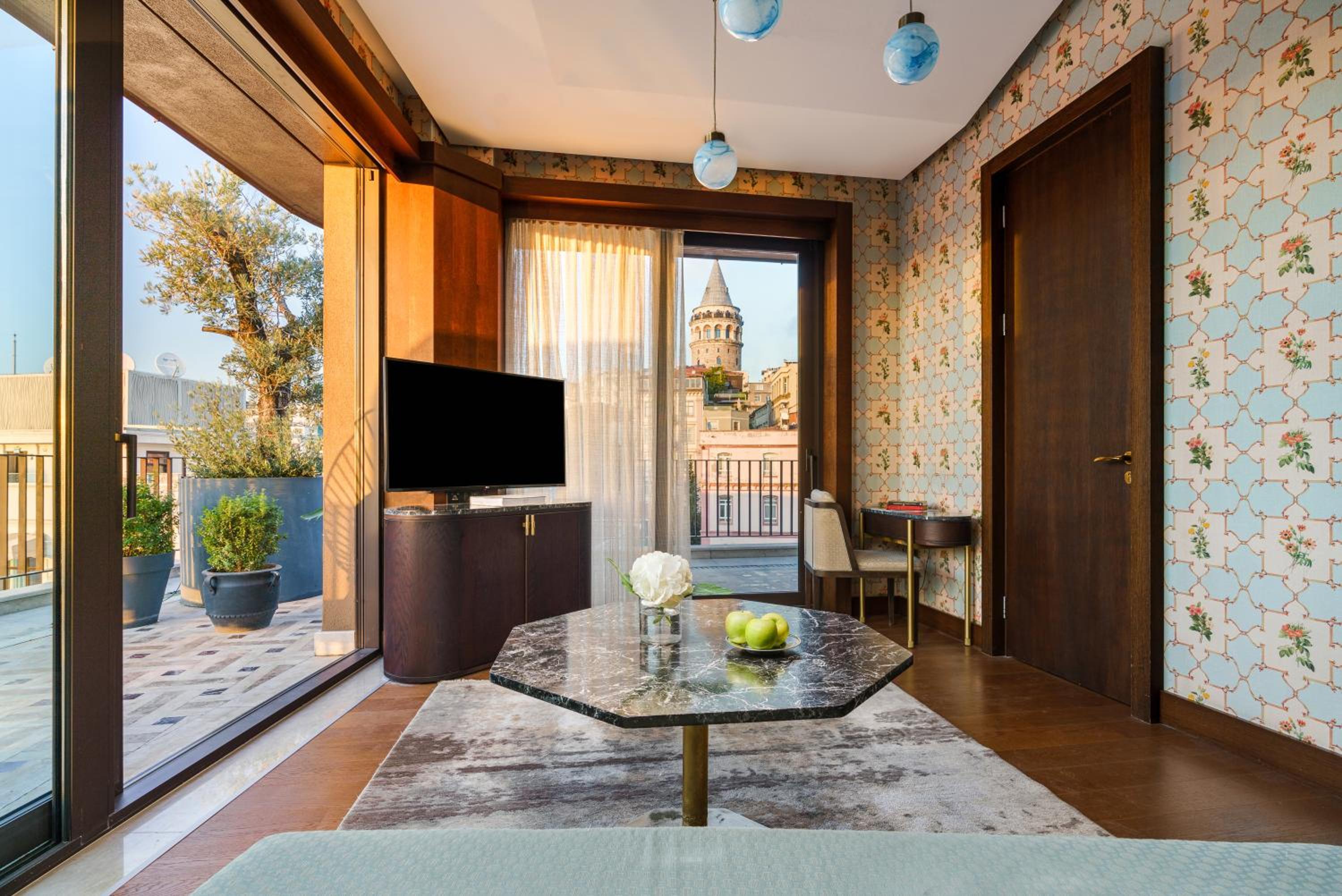 Executive Galata King Suite