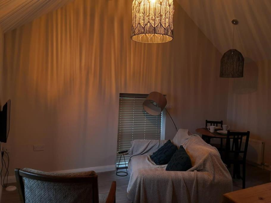 One-Bedroom House photo 1