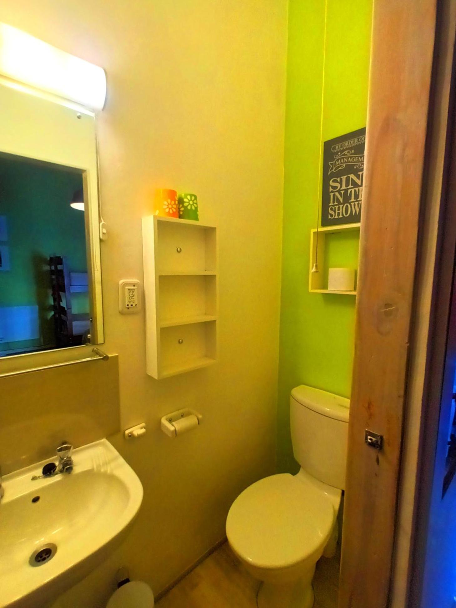 Quadruple Room - Photo 5