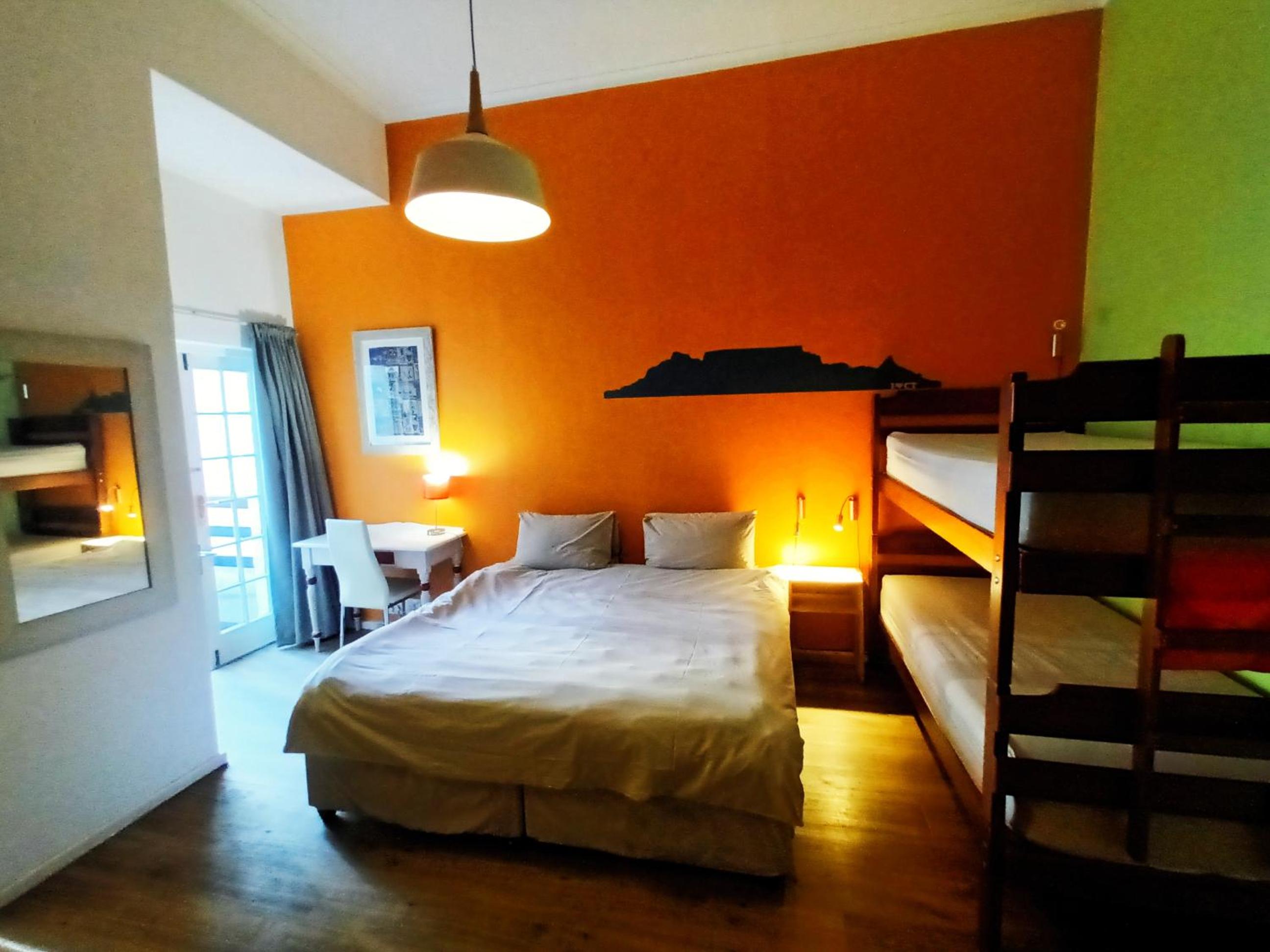 Quadruple Room - Photo 1