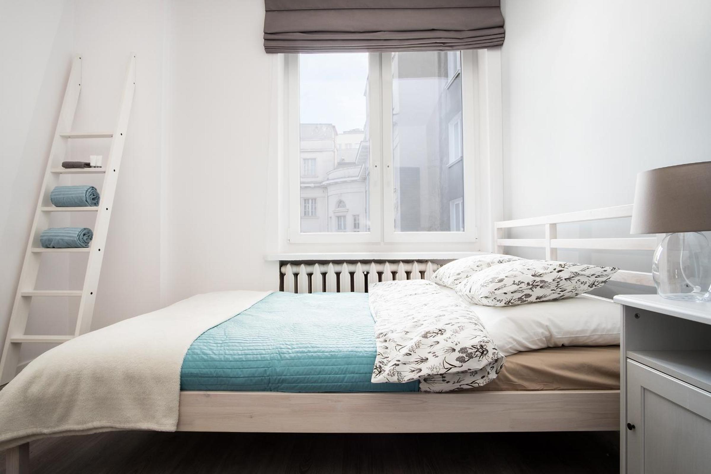 Two-Bedroom Apartment - Photo 4