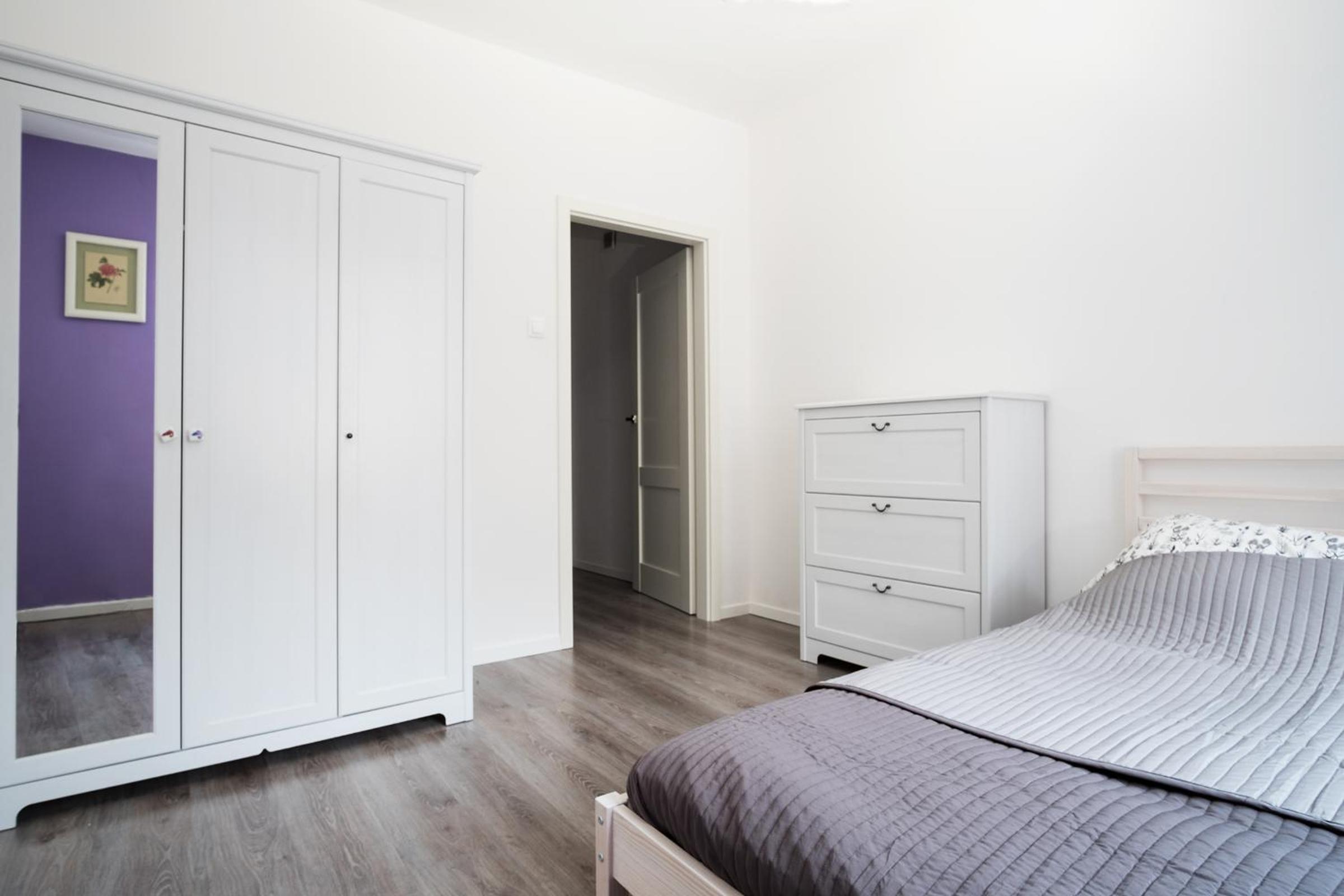 Two-Bedroom Apartment - Photo 17