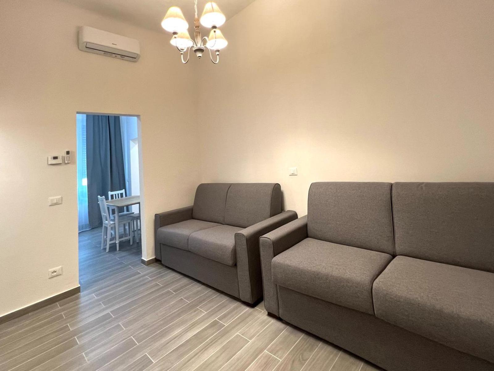 Deluxe Apartment photo 2
