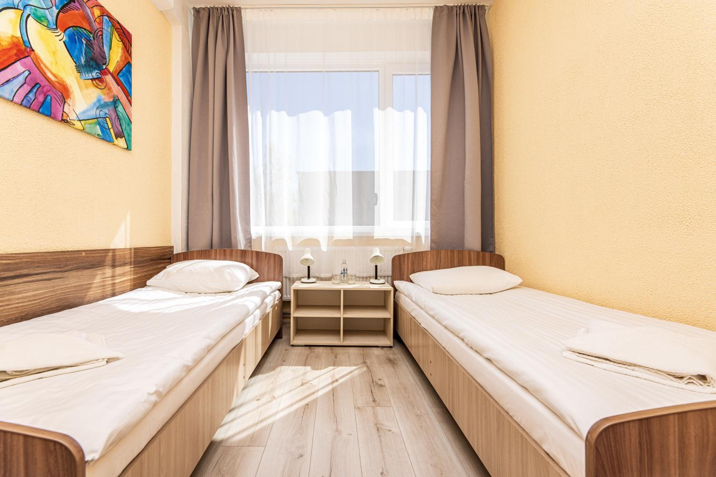 Basic Triple Room photo 3