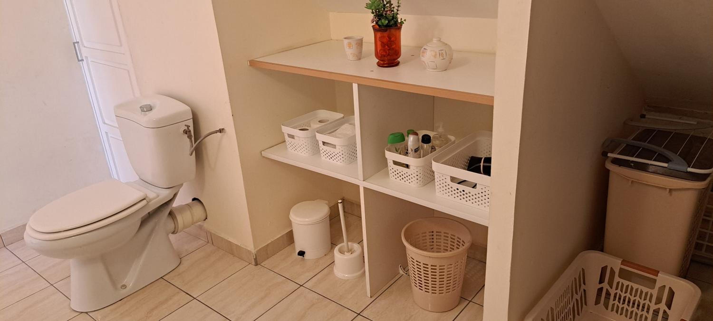 One-Bedroom Apartment - Photo 13