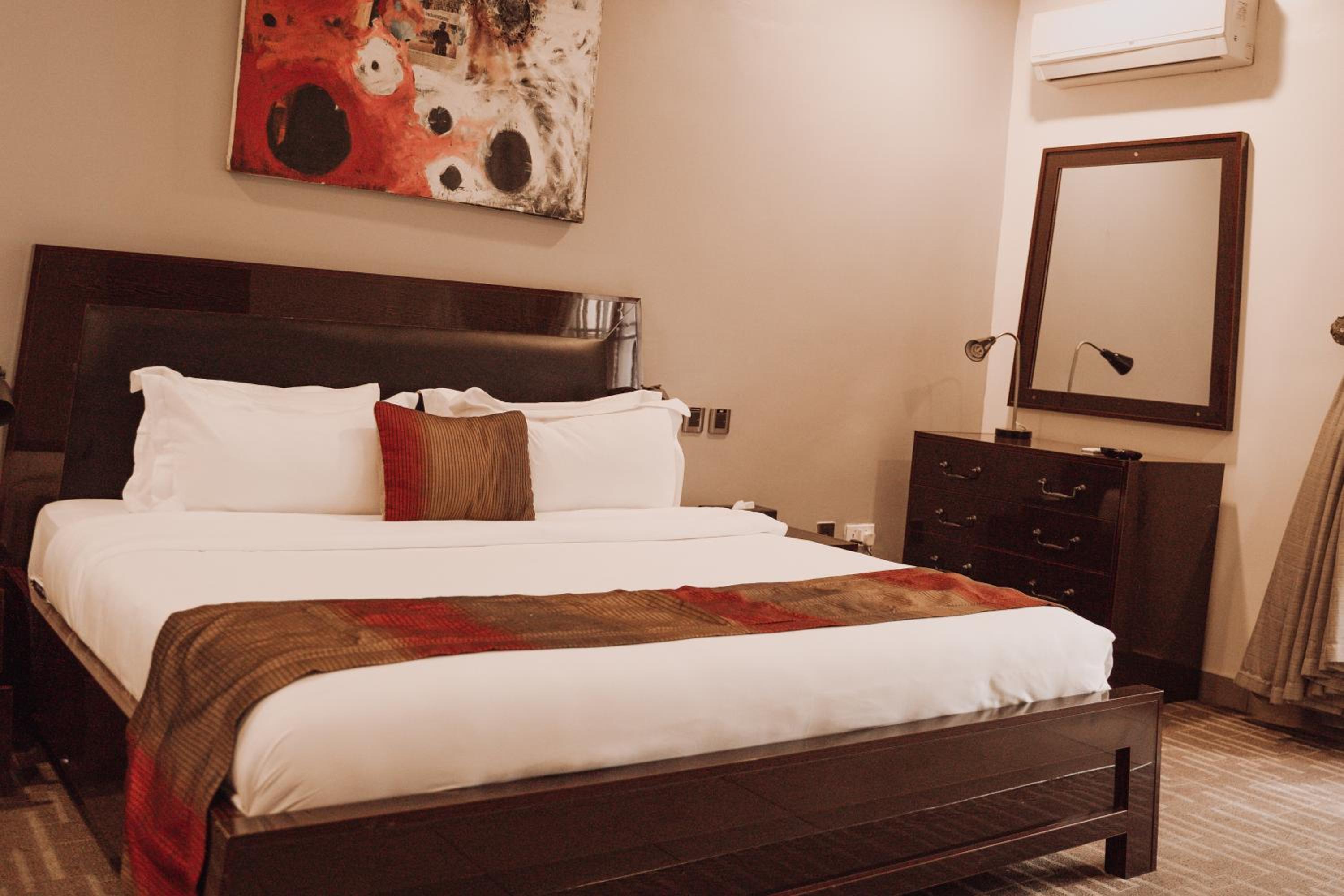 Suite with Balcony photo 3