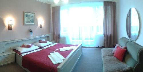 Suite with Garden View photo 2