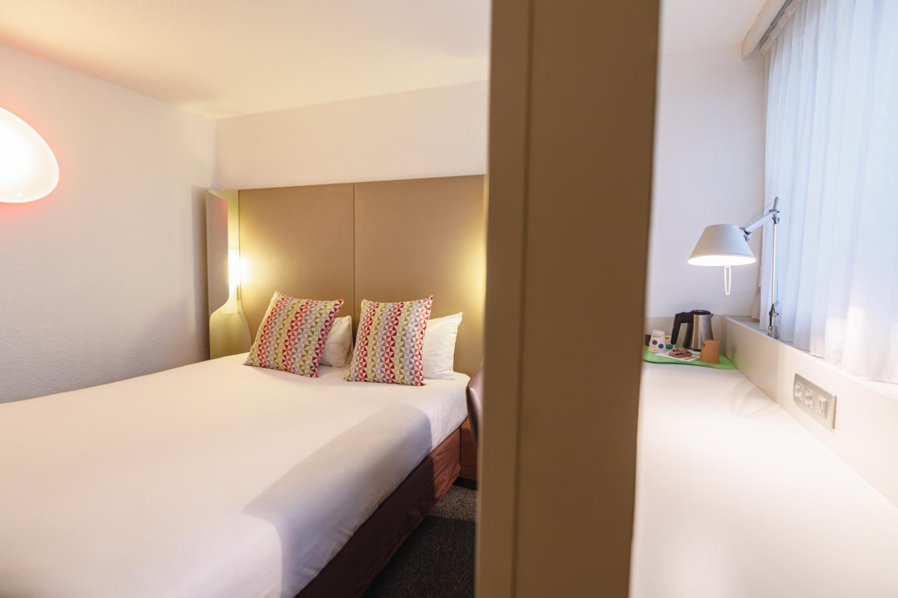 Standard Double Room - Photo 6