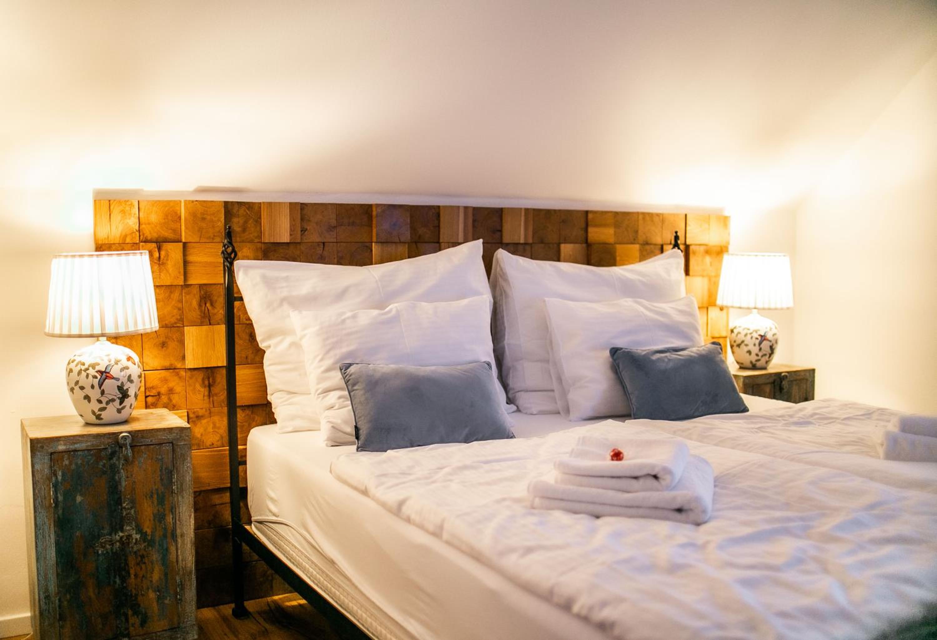 Deluxe Double Room with Castle View - Photo 7