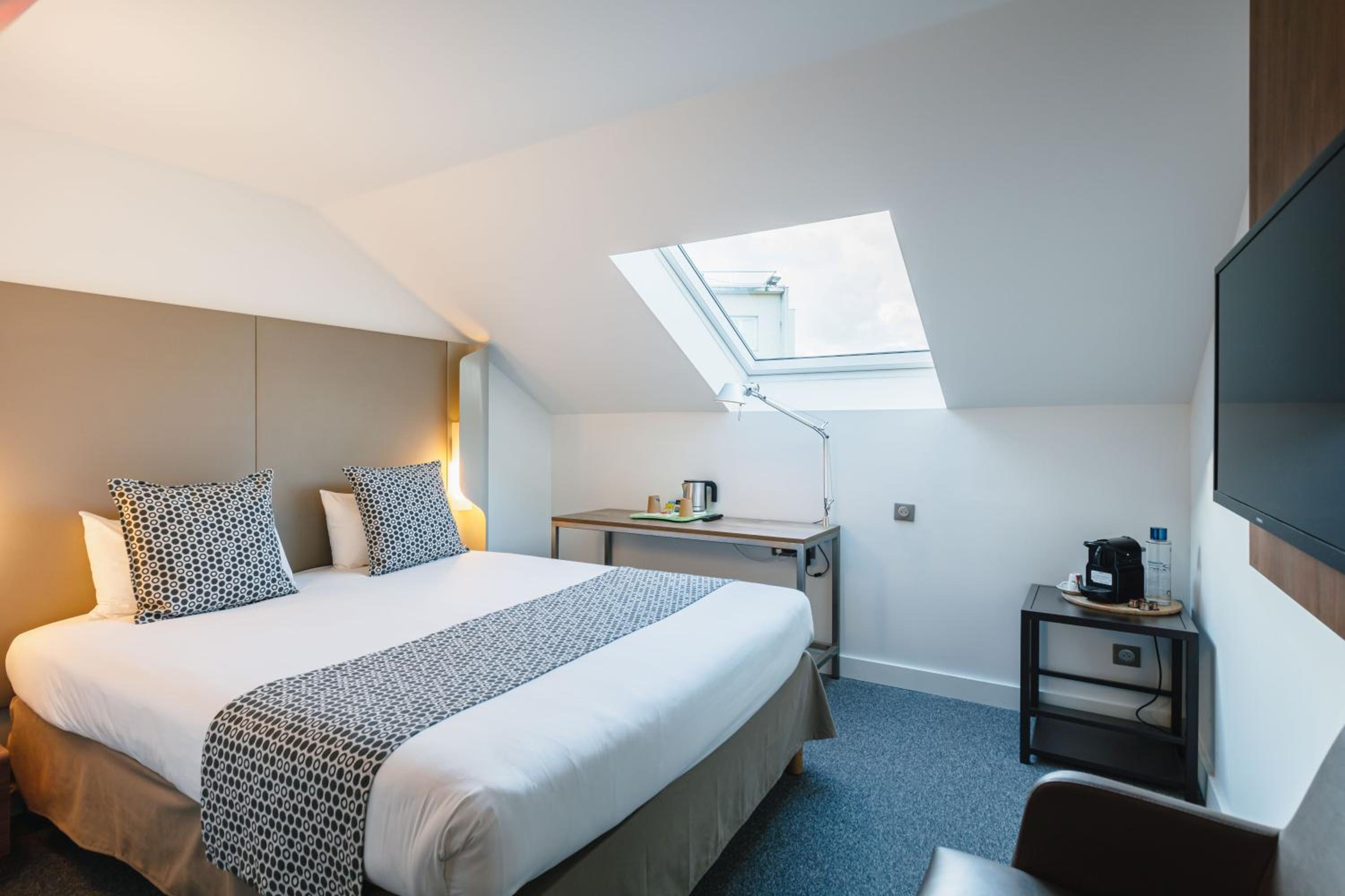 Superior Double Room - Photo 3