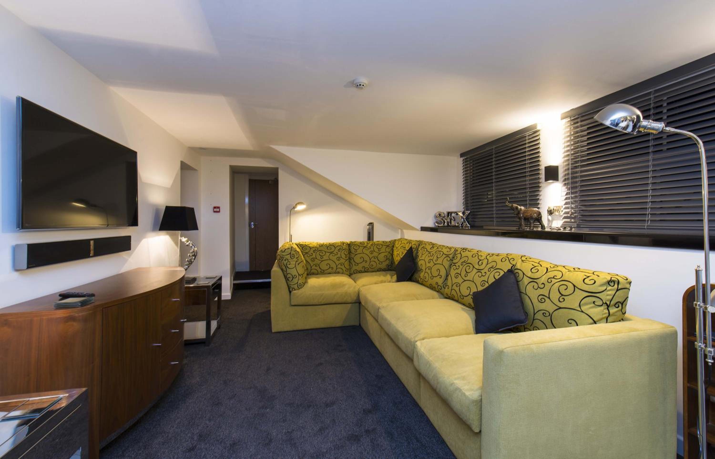 Suite Apartment