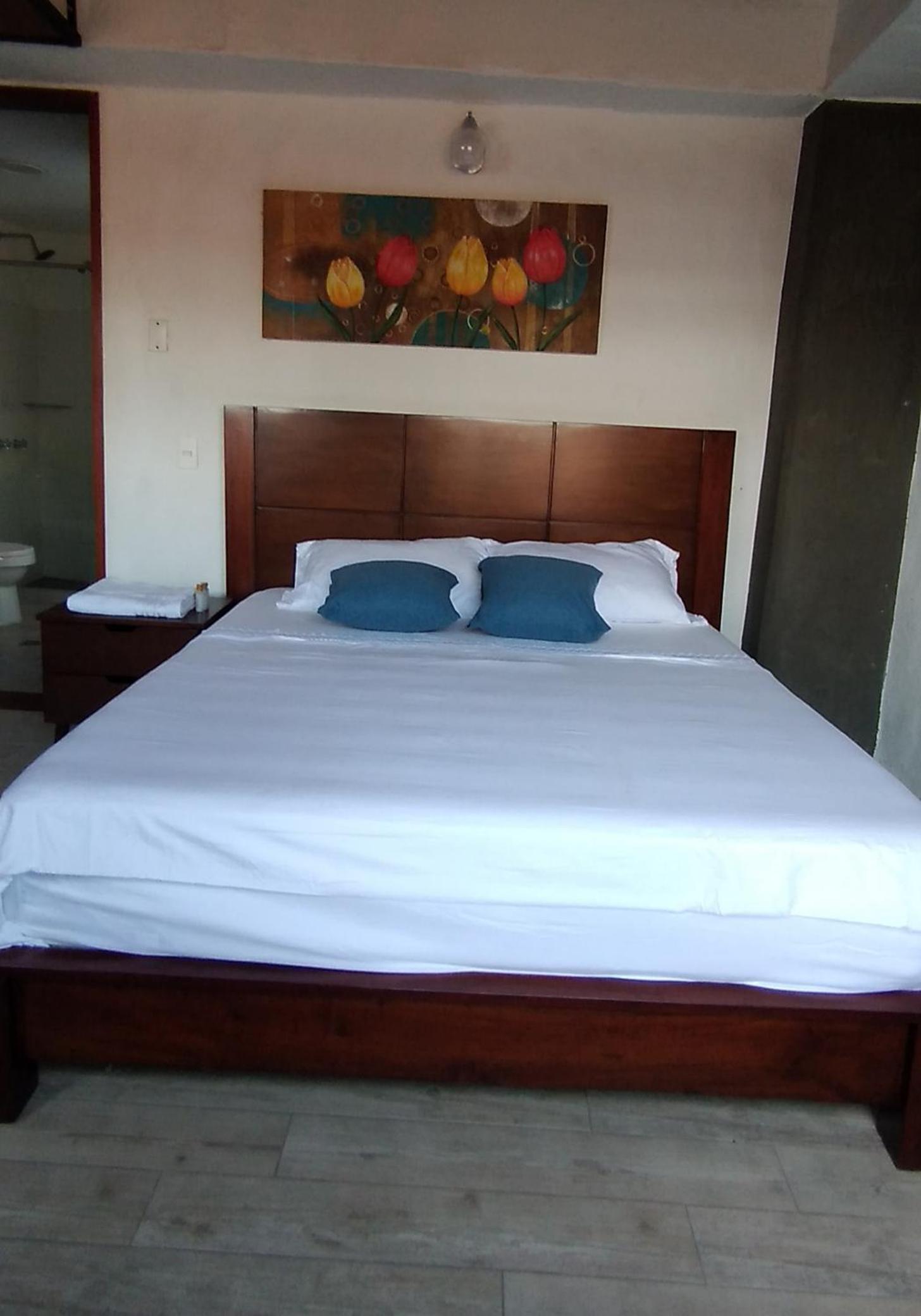 Deluxe Queen Room