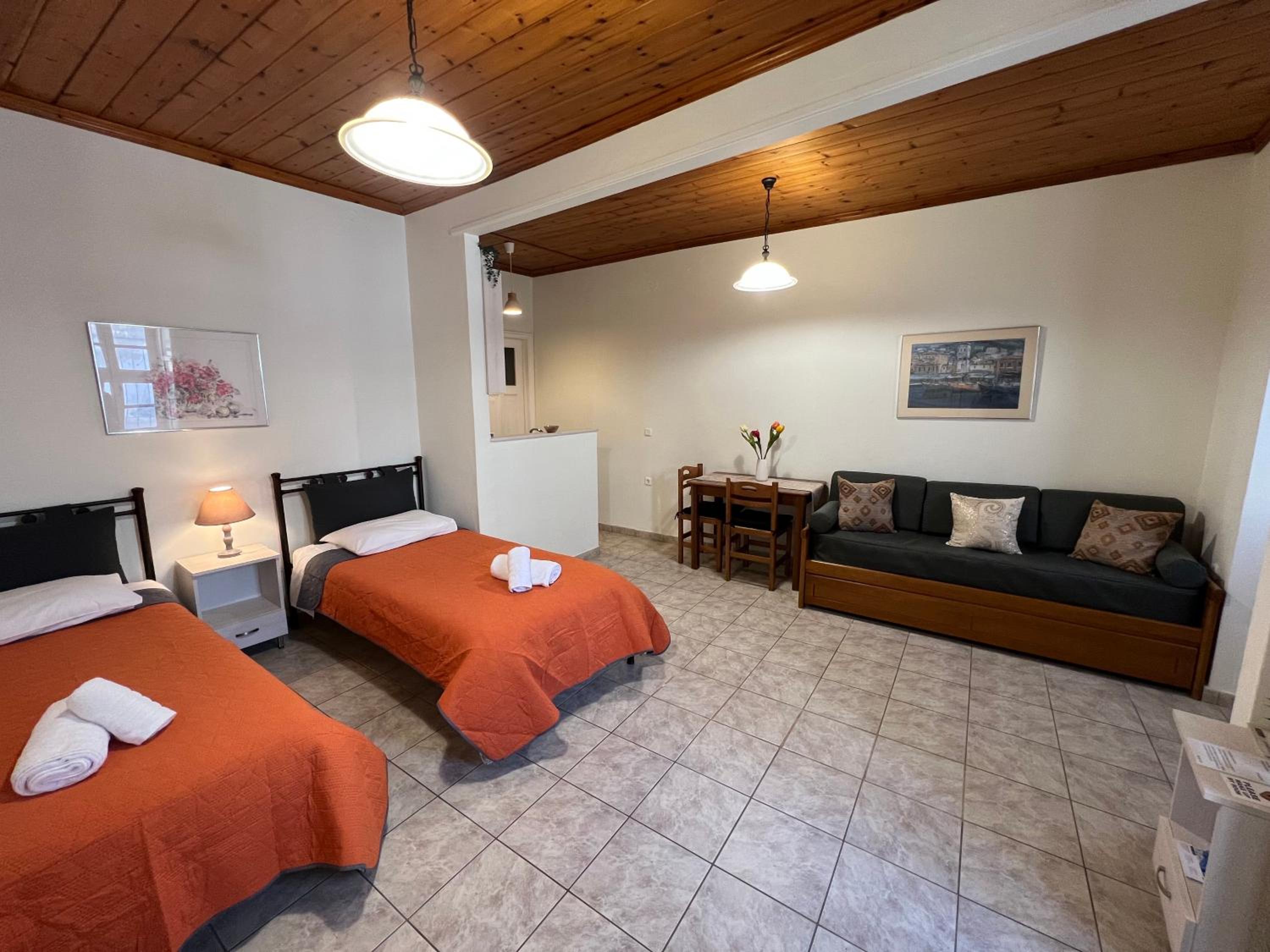 Studio Apartment