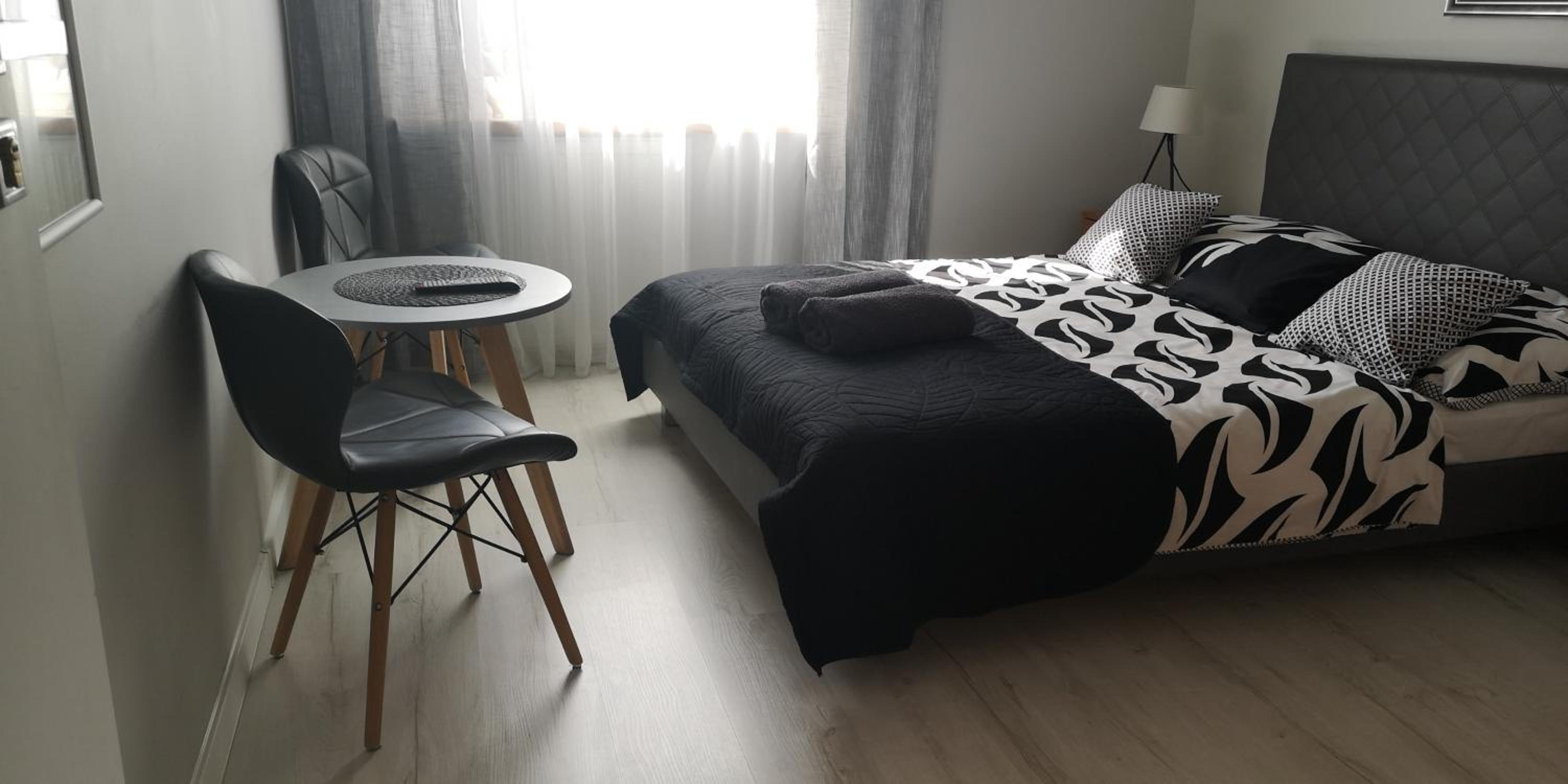 Small Double Room photo 3