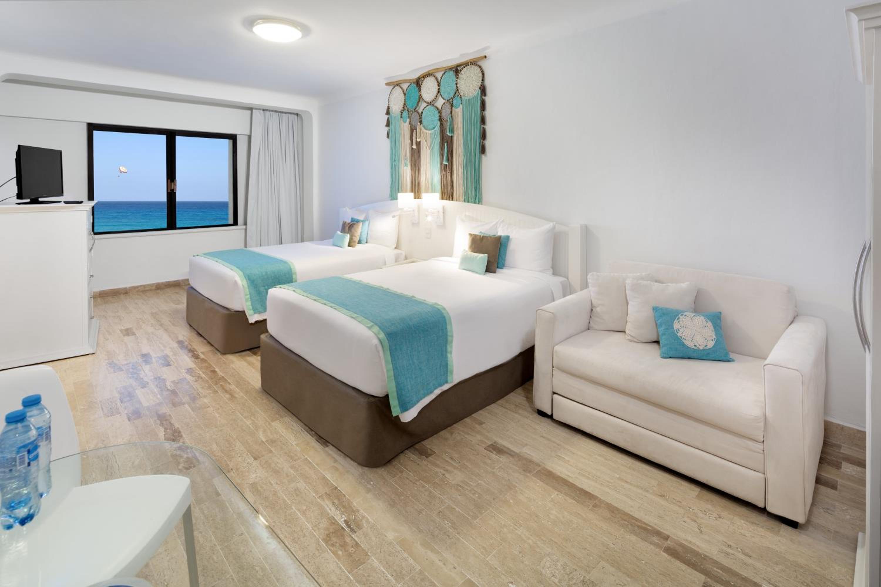 Quadruple Room with Sea View photo 1