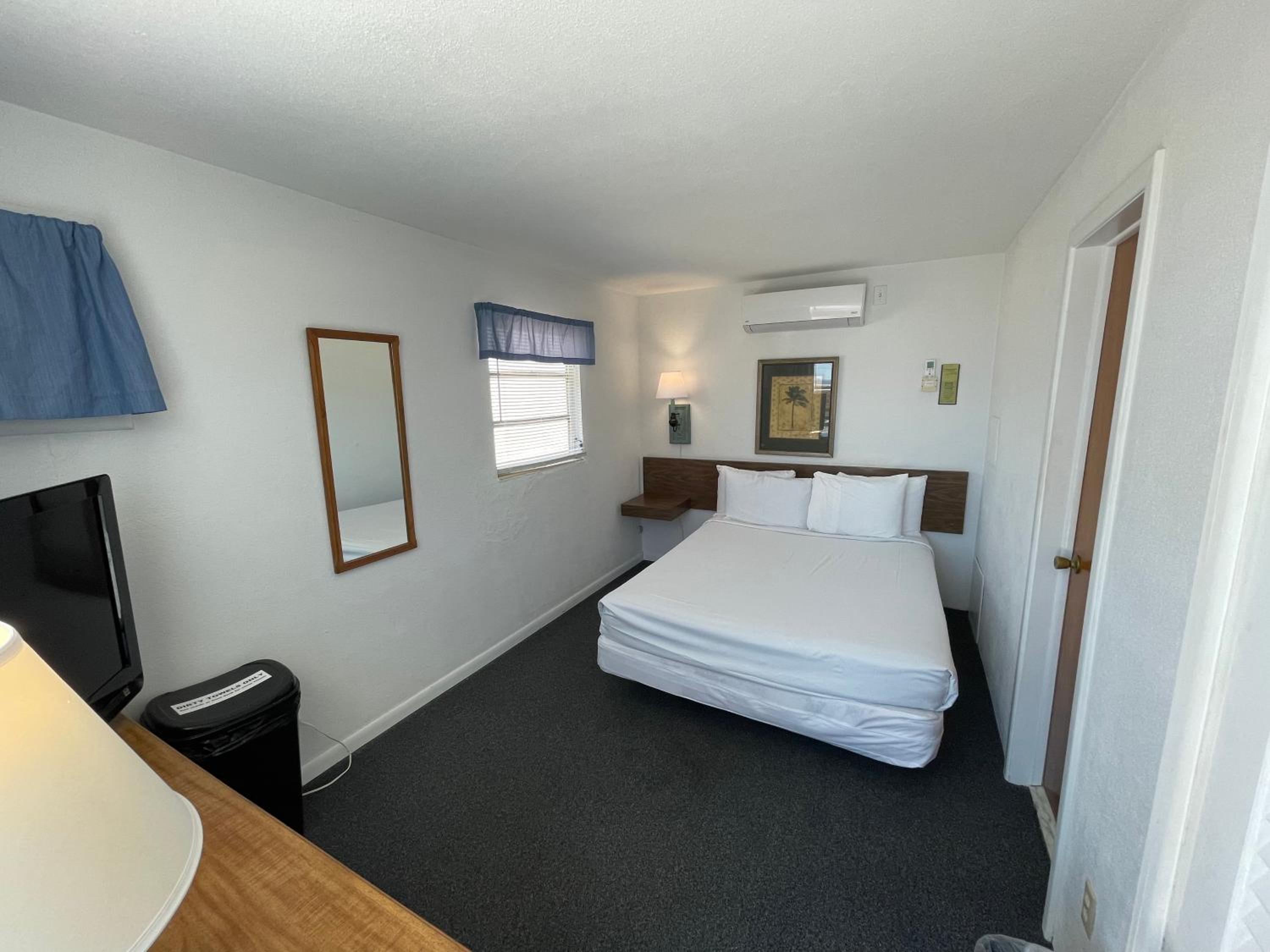 Queen Suite with Sea View