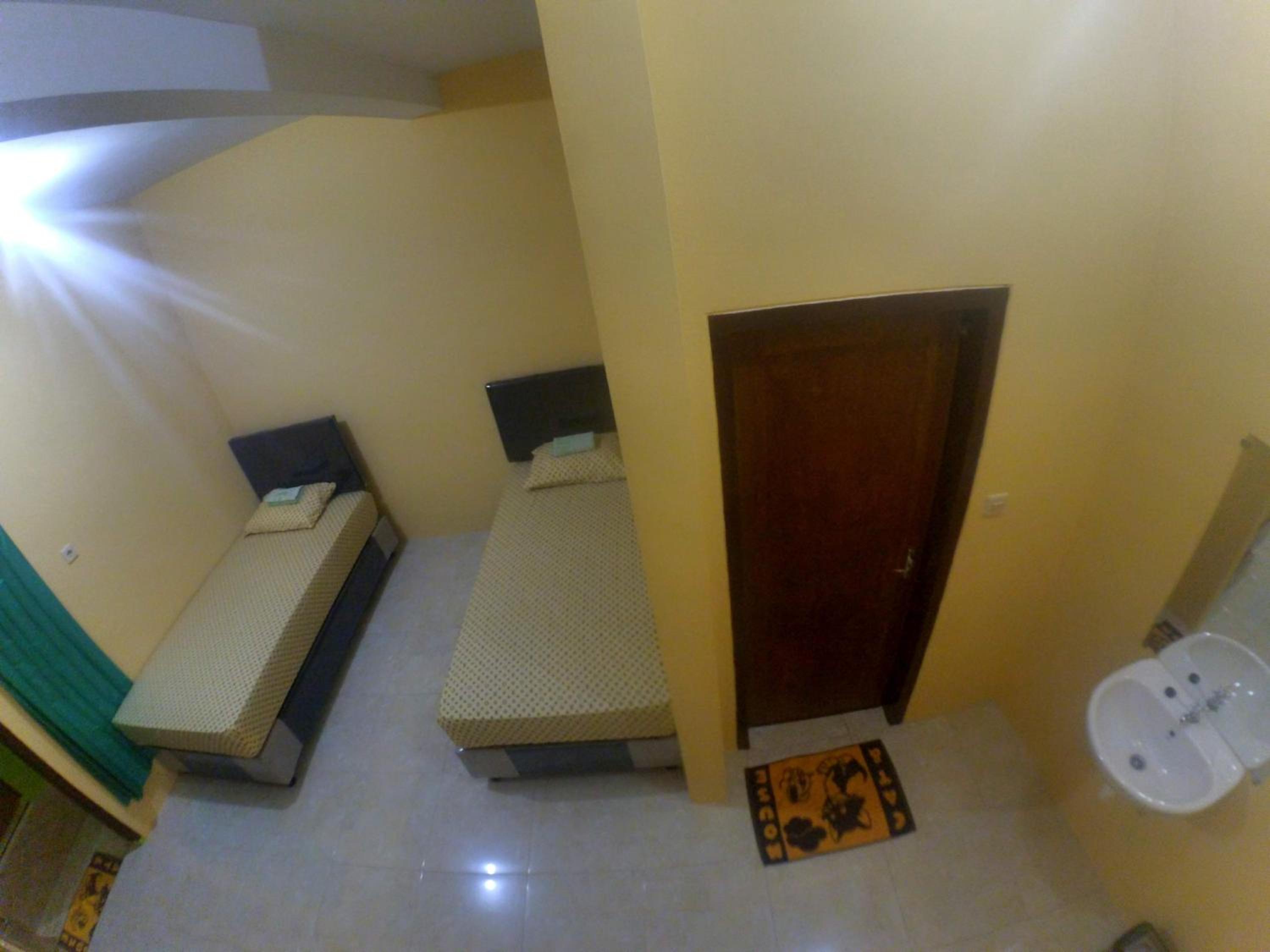 Large Twin Room photo 1