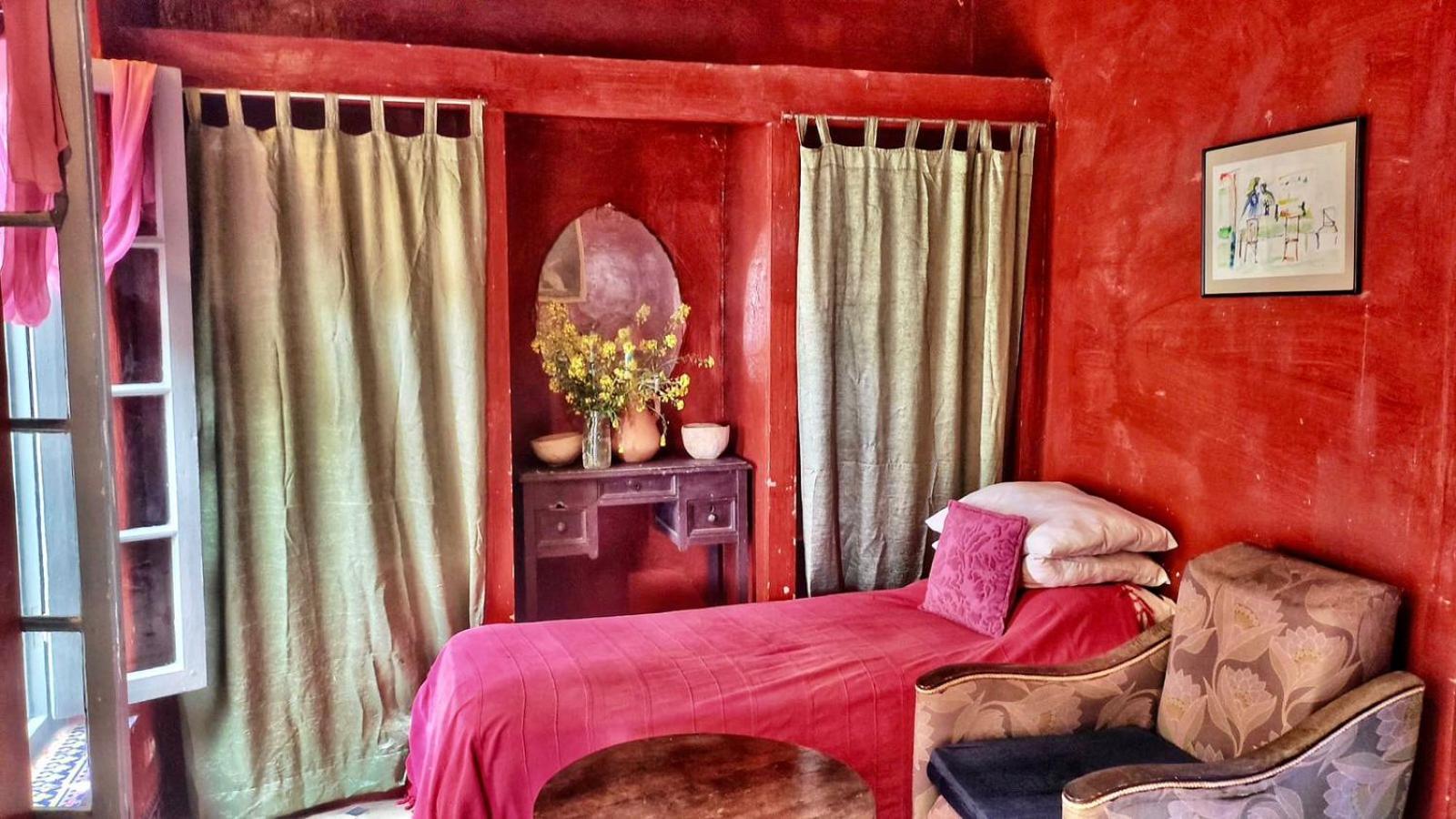 Triple Room with Private Bathroom - Photo 4