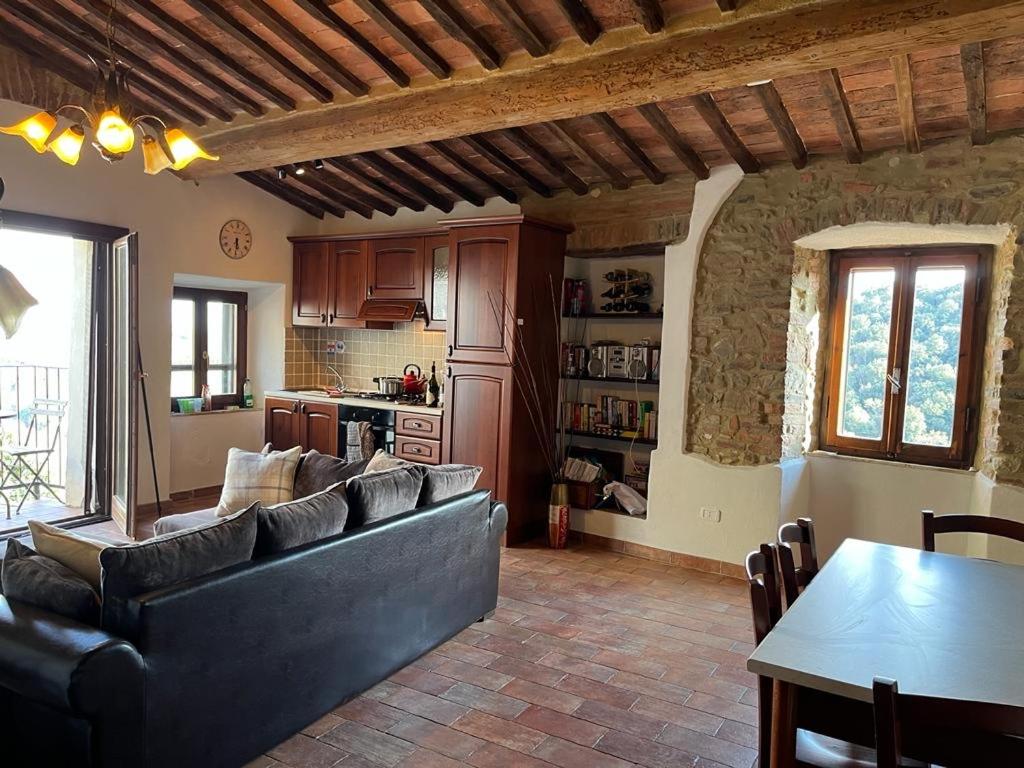 Two-Bedroom House photo 2