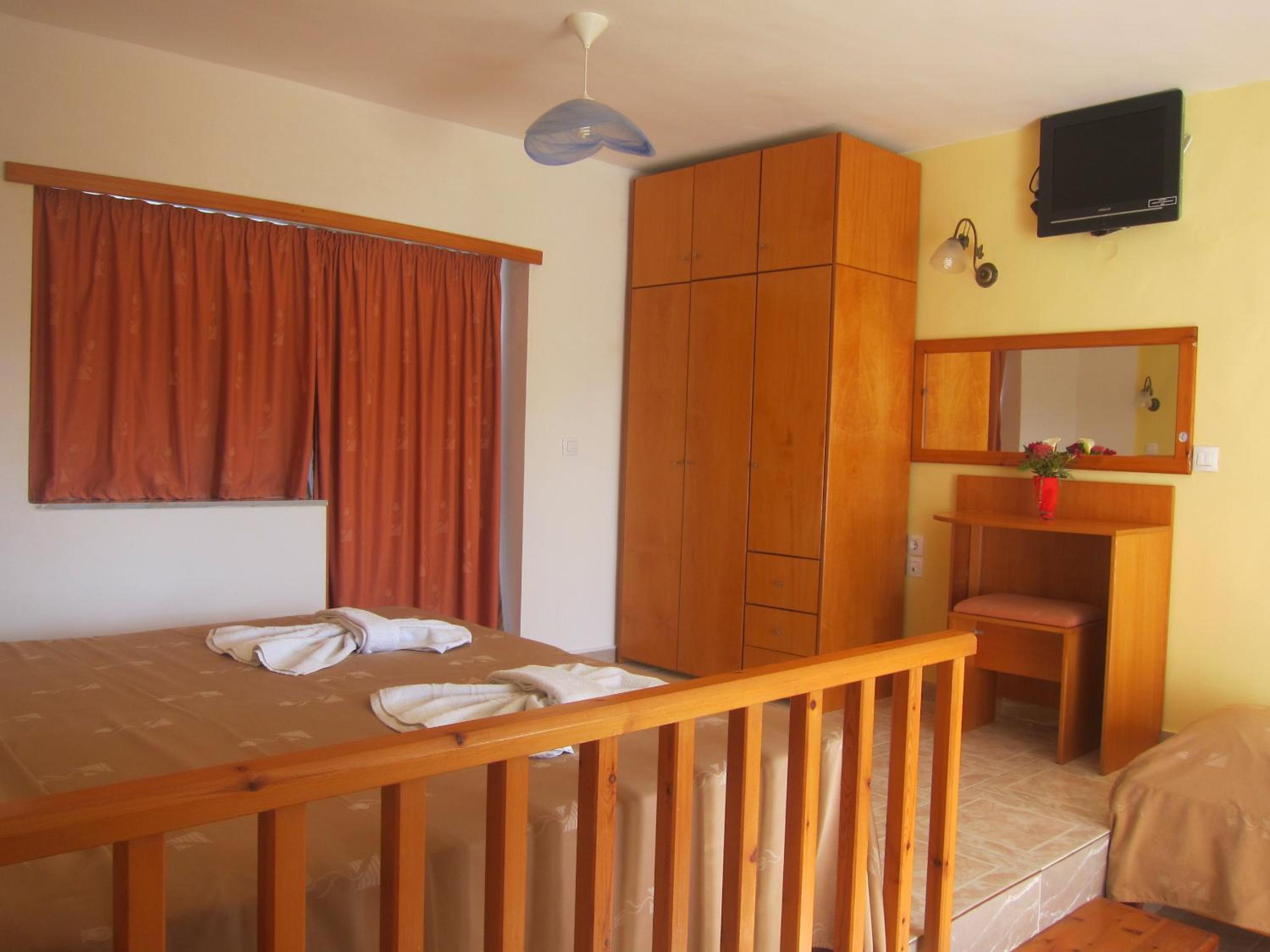 Studio with Balcony