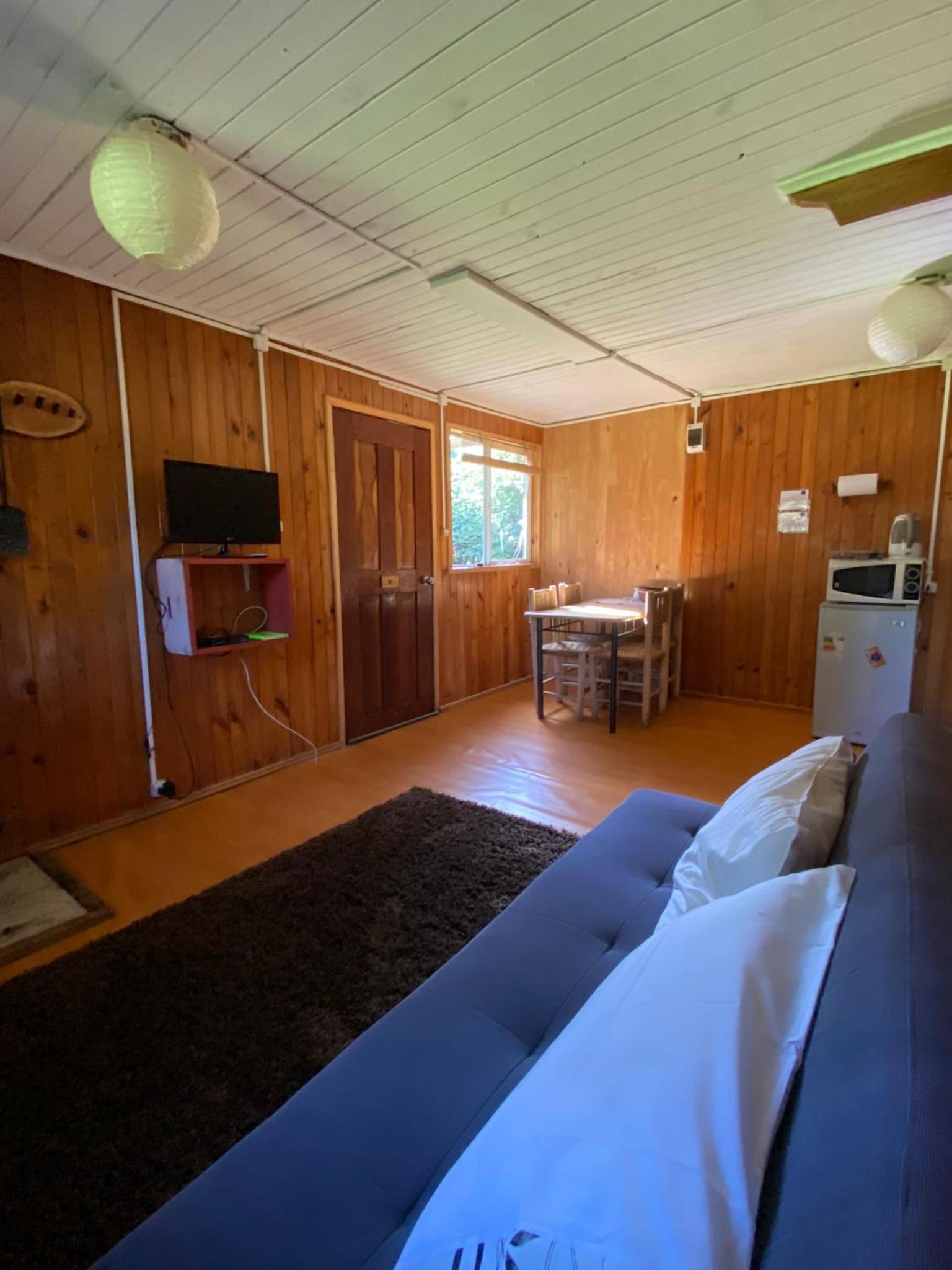 One-Bedroom House photo 1