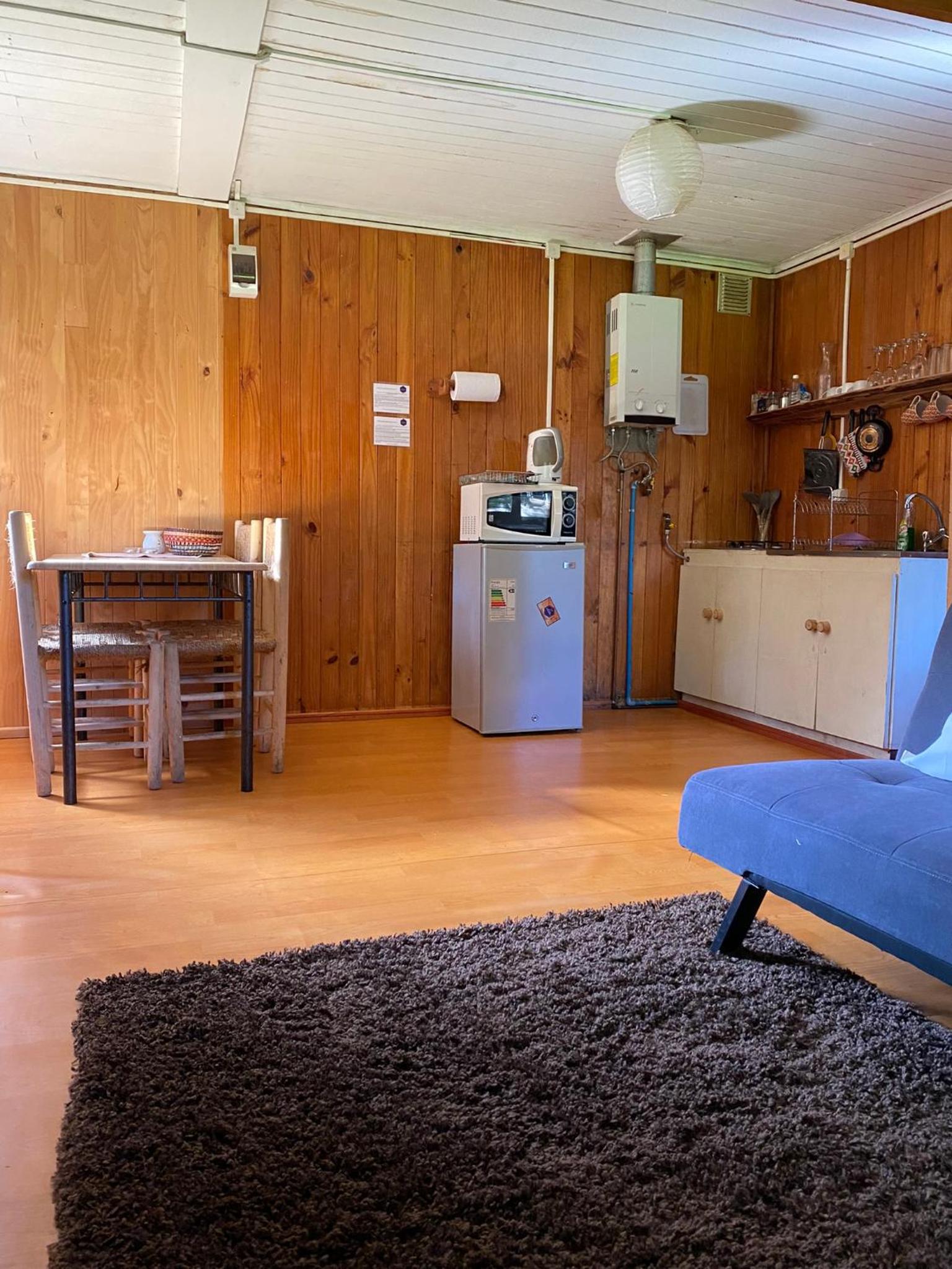 One-Bedroom House photo 1