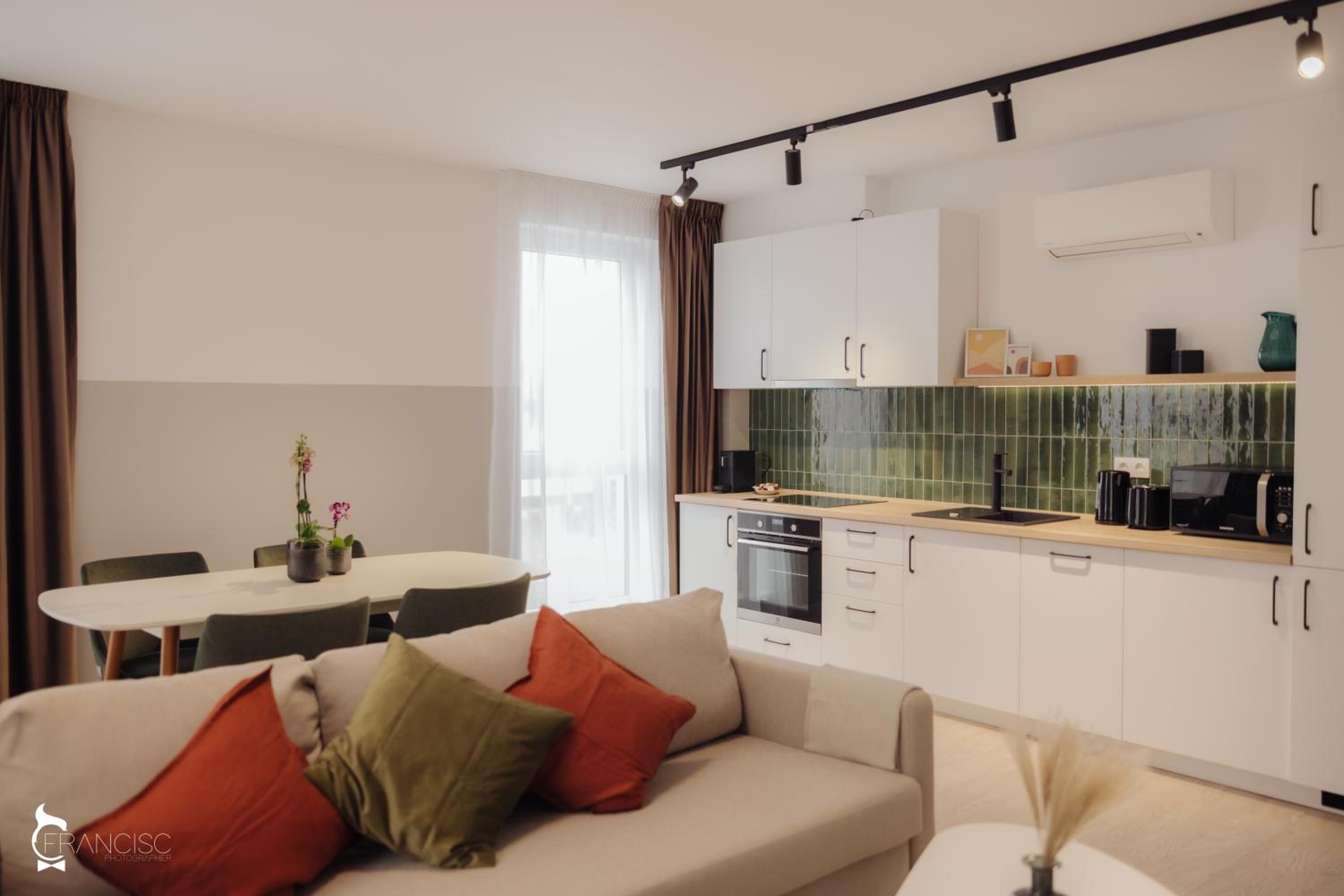 Deluxe Apartment photo 2