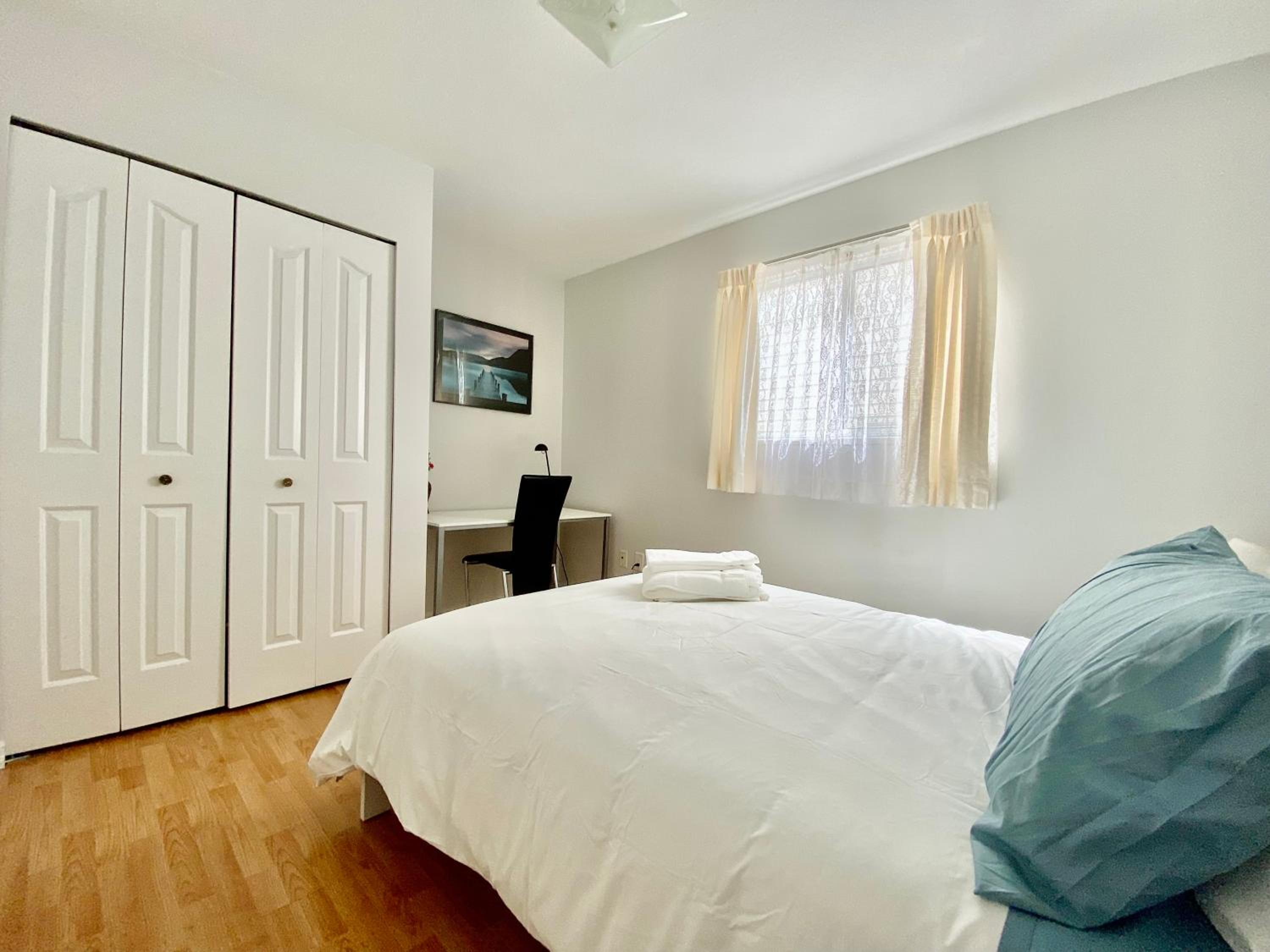 Three-Bedroom Suite photo 2
