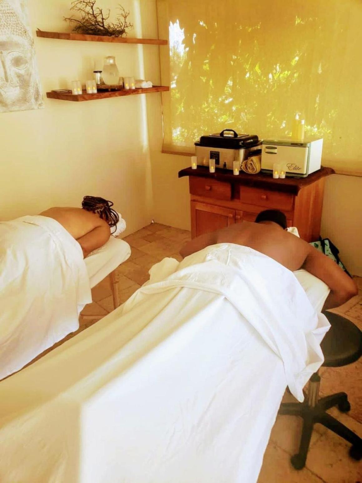 King Room - Disability Access - Photo 11