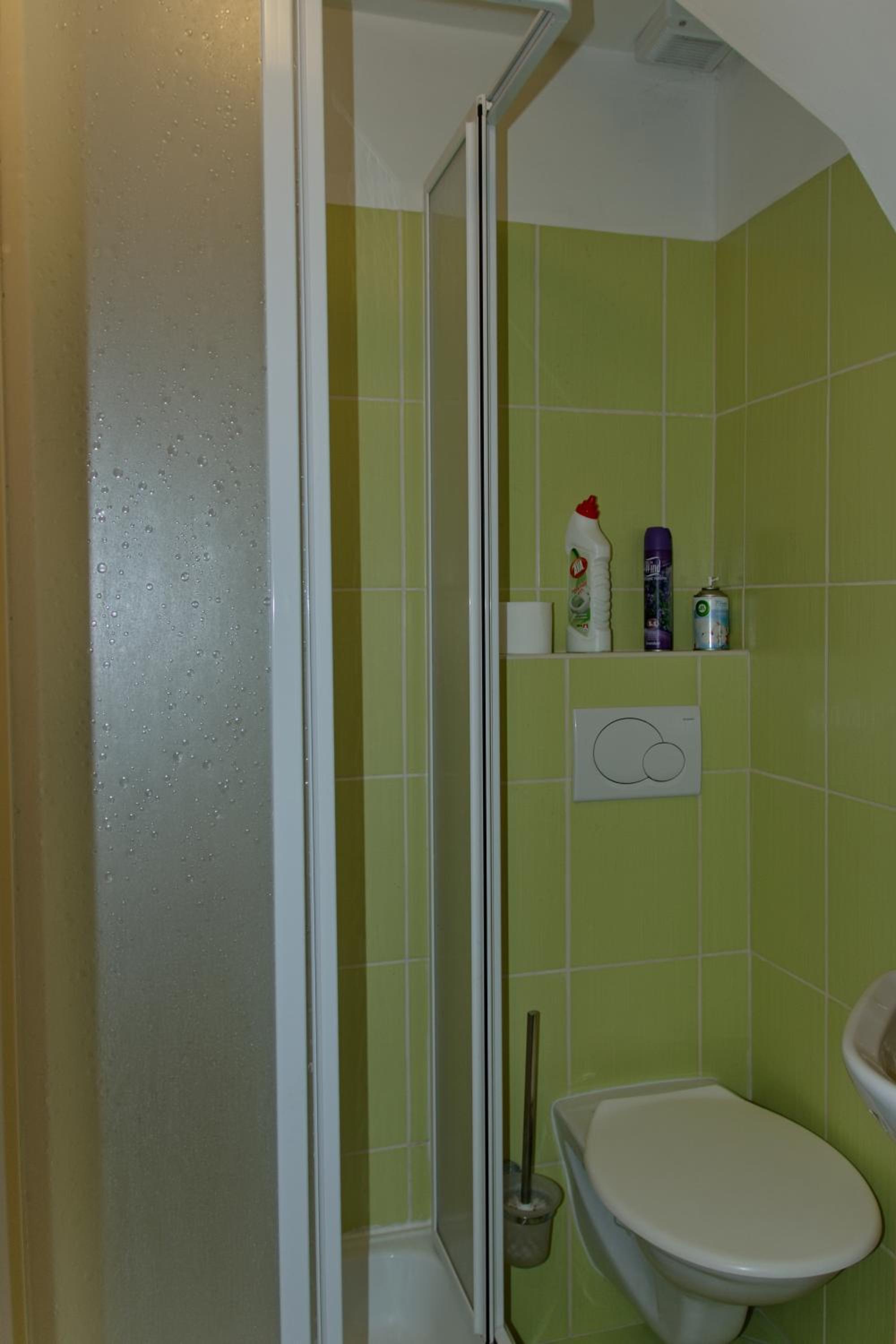 Studio (2 Adults) photo 3