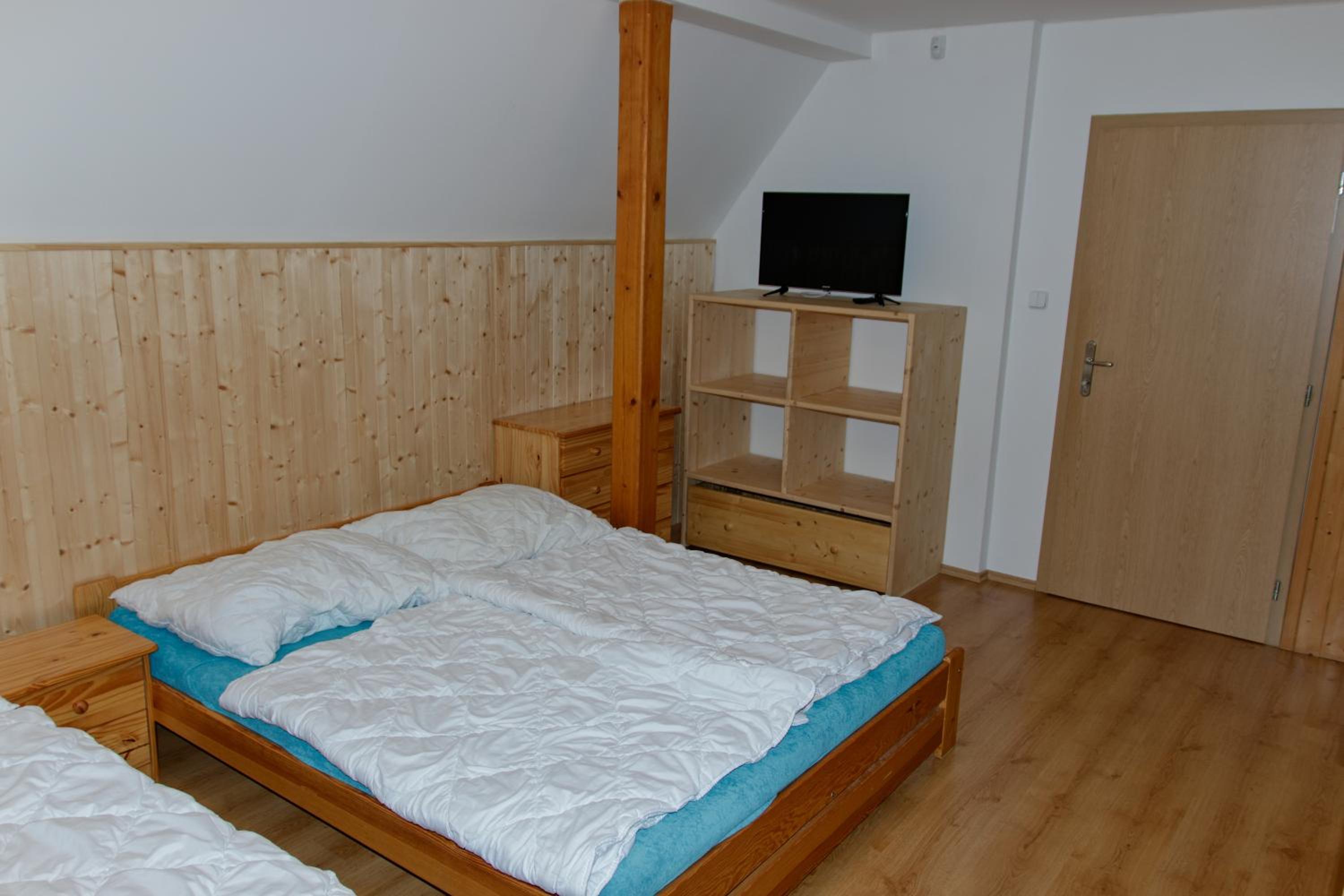 Apartment (3 Adults) photo 3