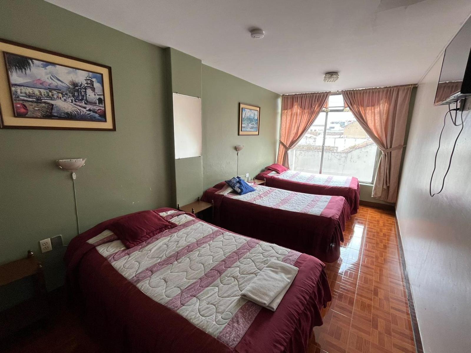 Triple Room with Private Bathroom