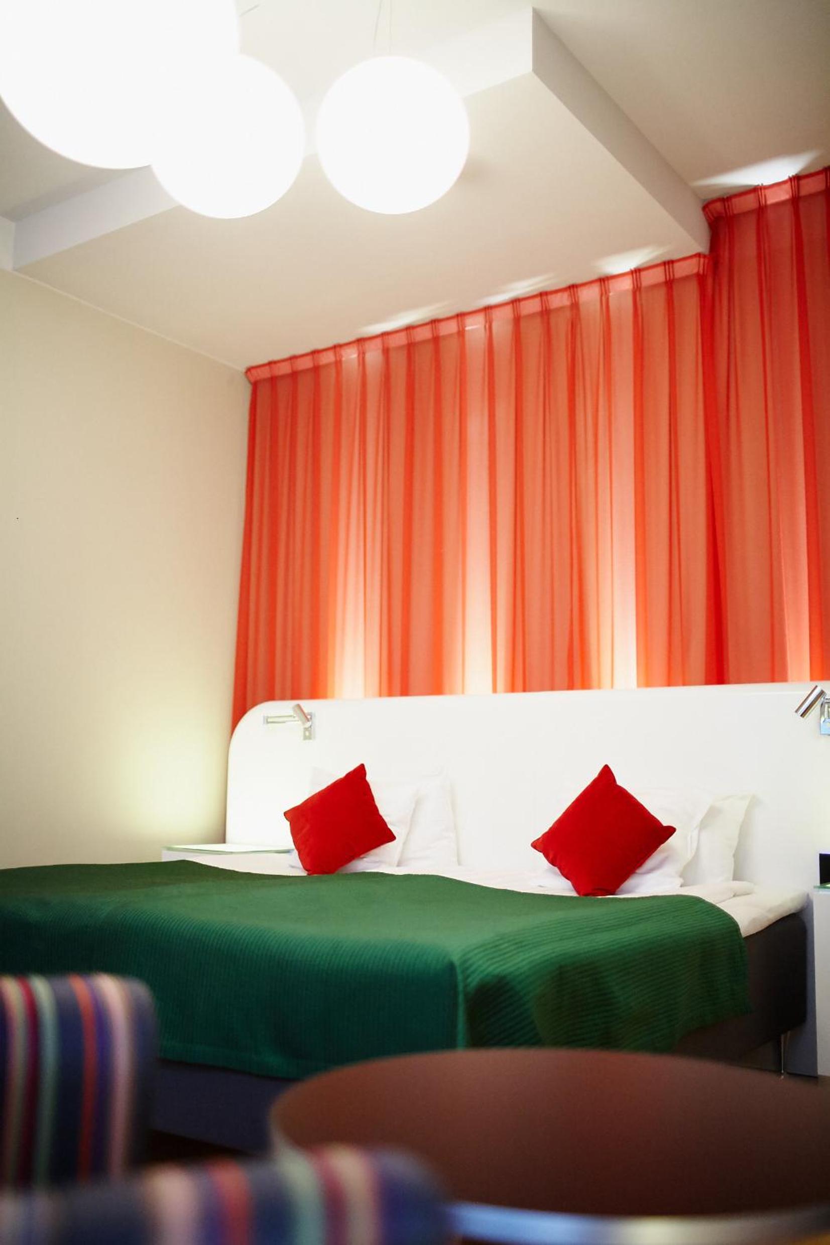 Classic Twin Room - Photo 3