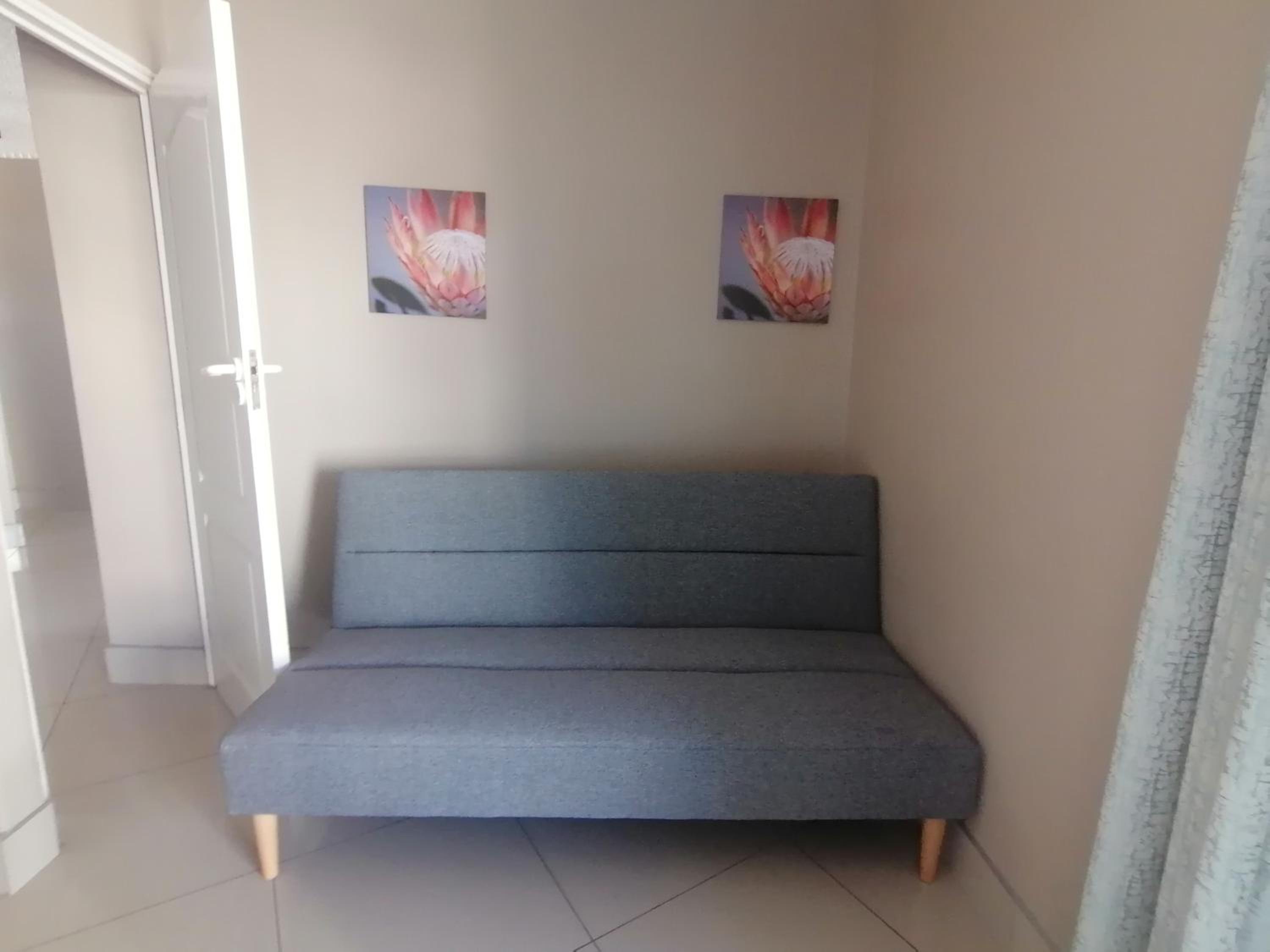 Two-Bedroom Apartment - Photo 15