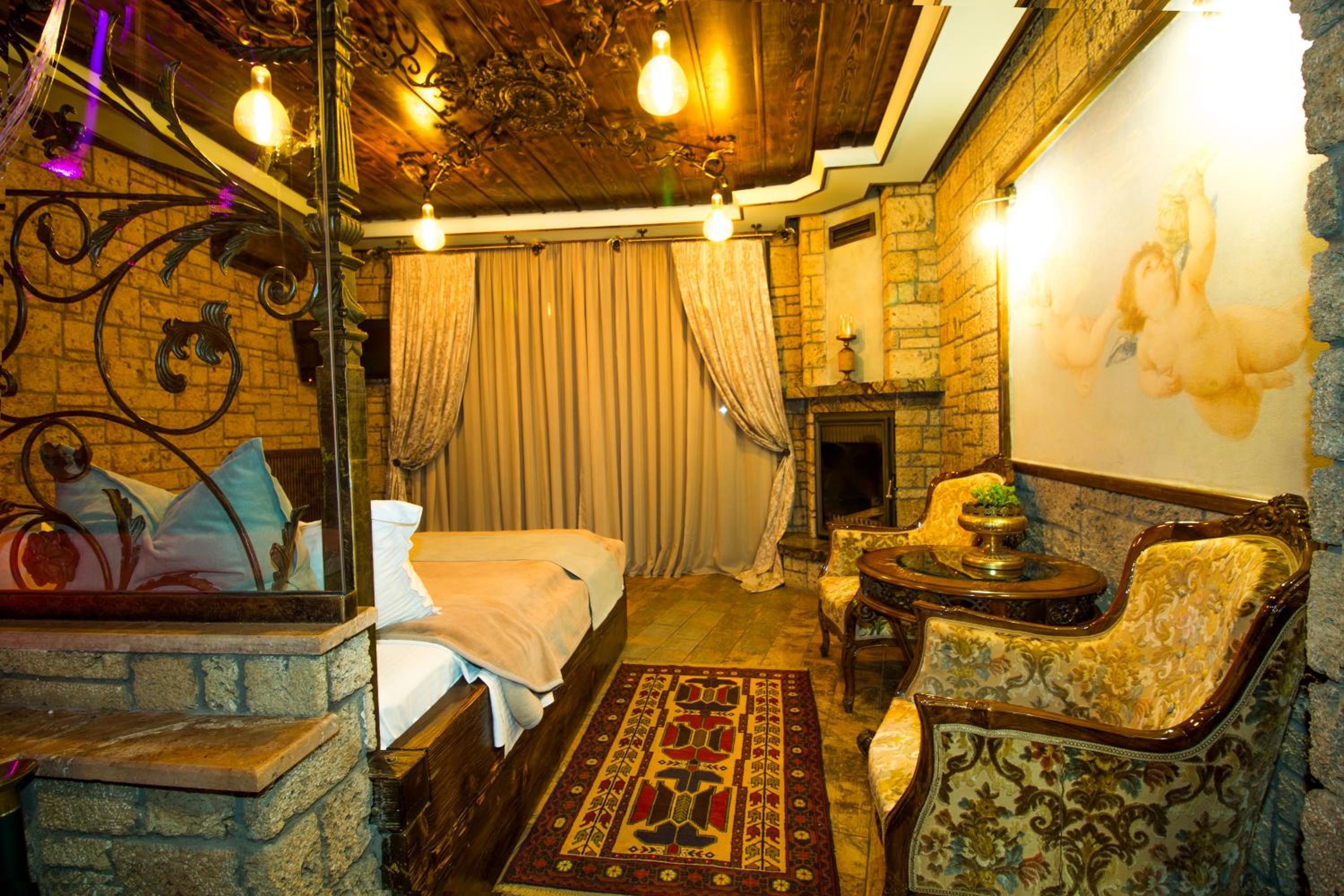 Executive Suite photo 1