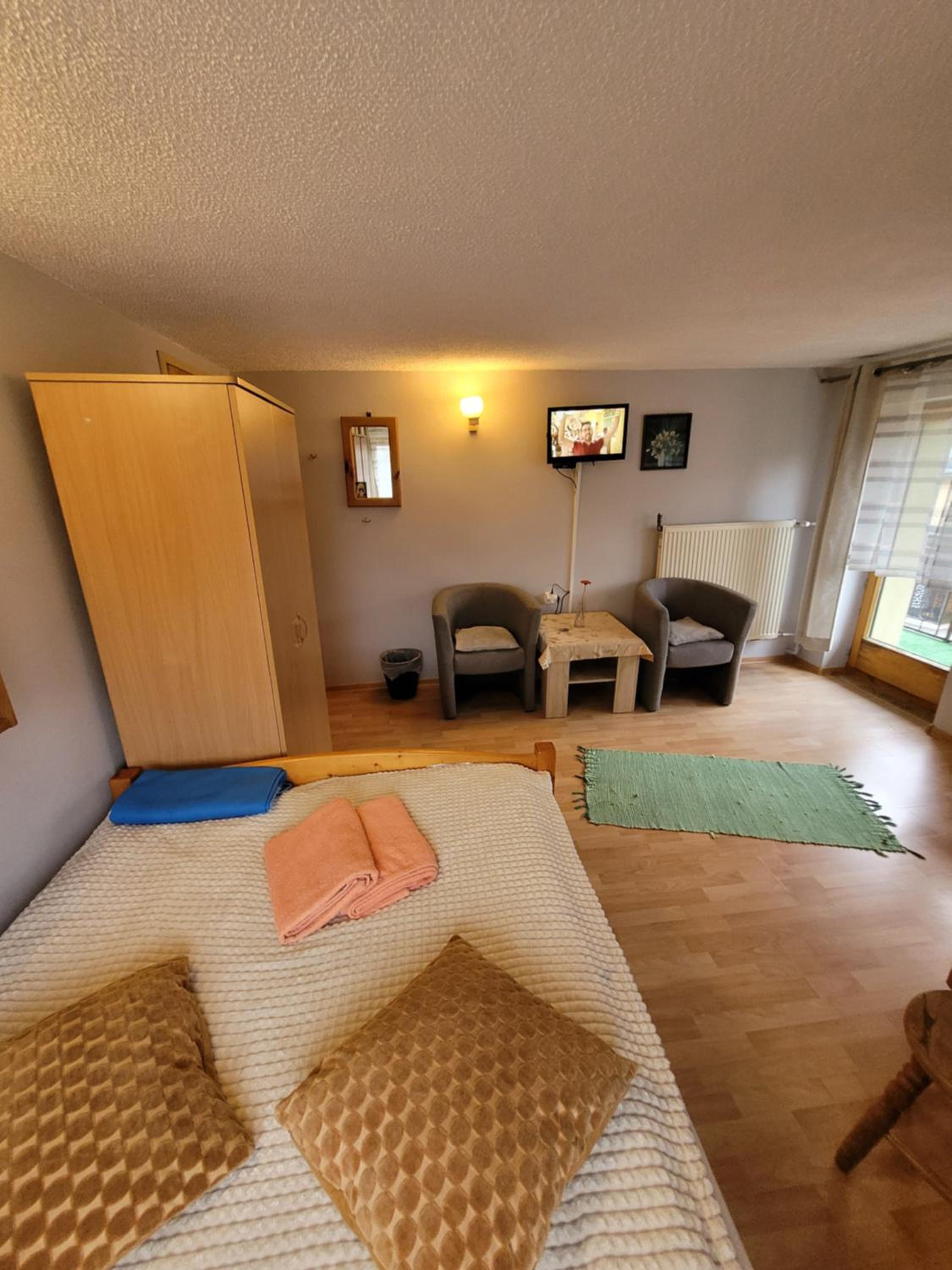 Large Double Room