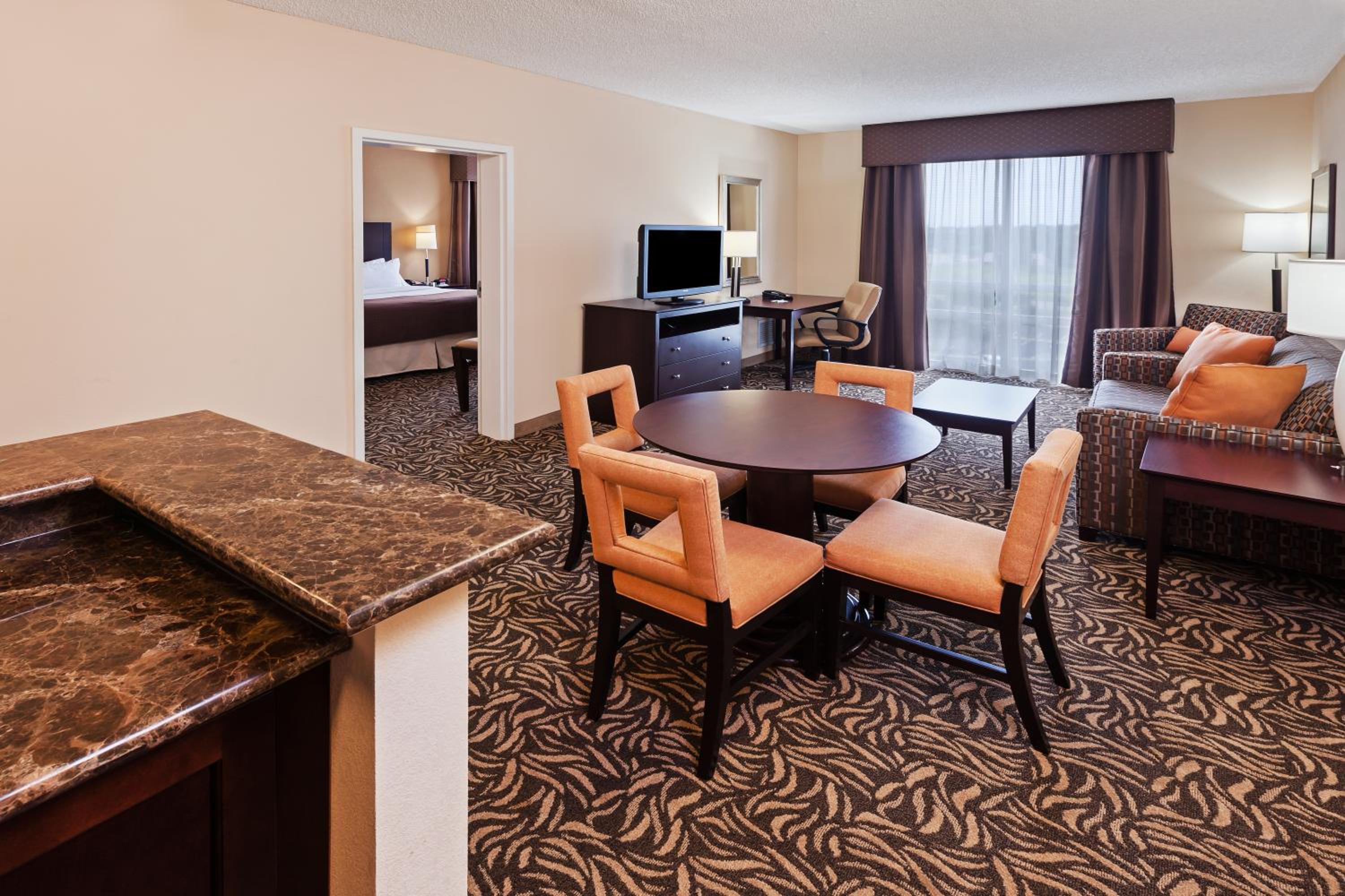 King Suite - Photo 1