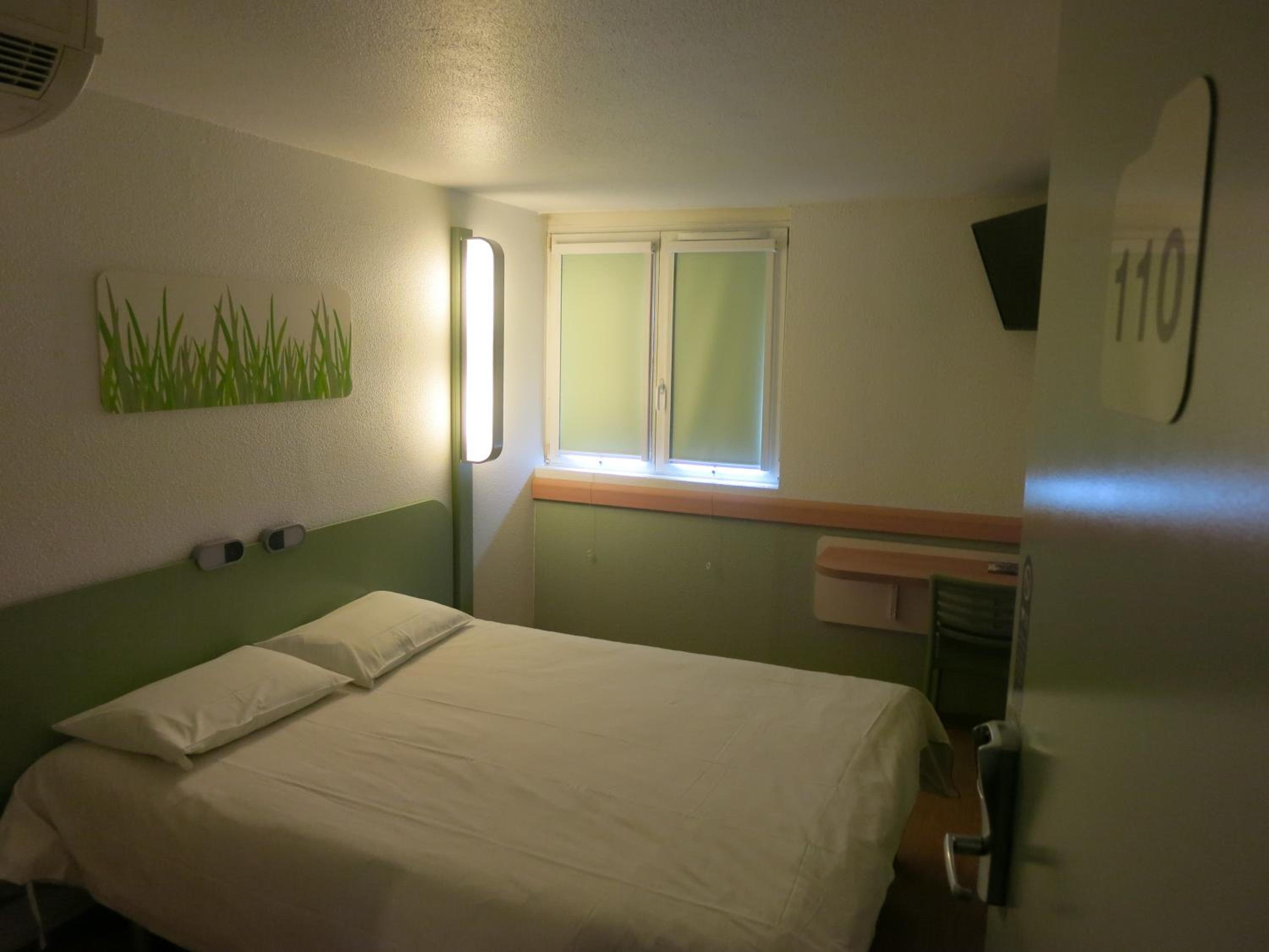 Double Room - Photo 1