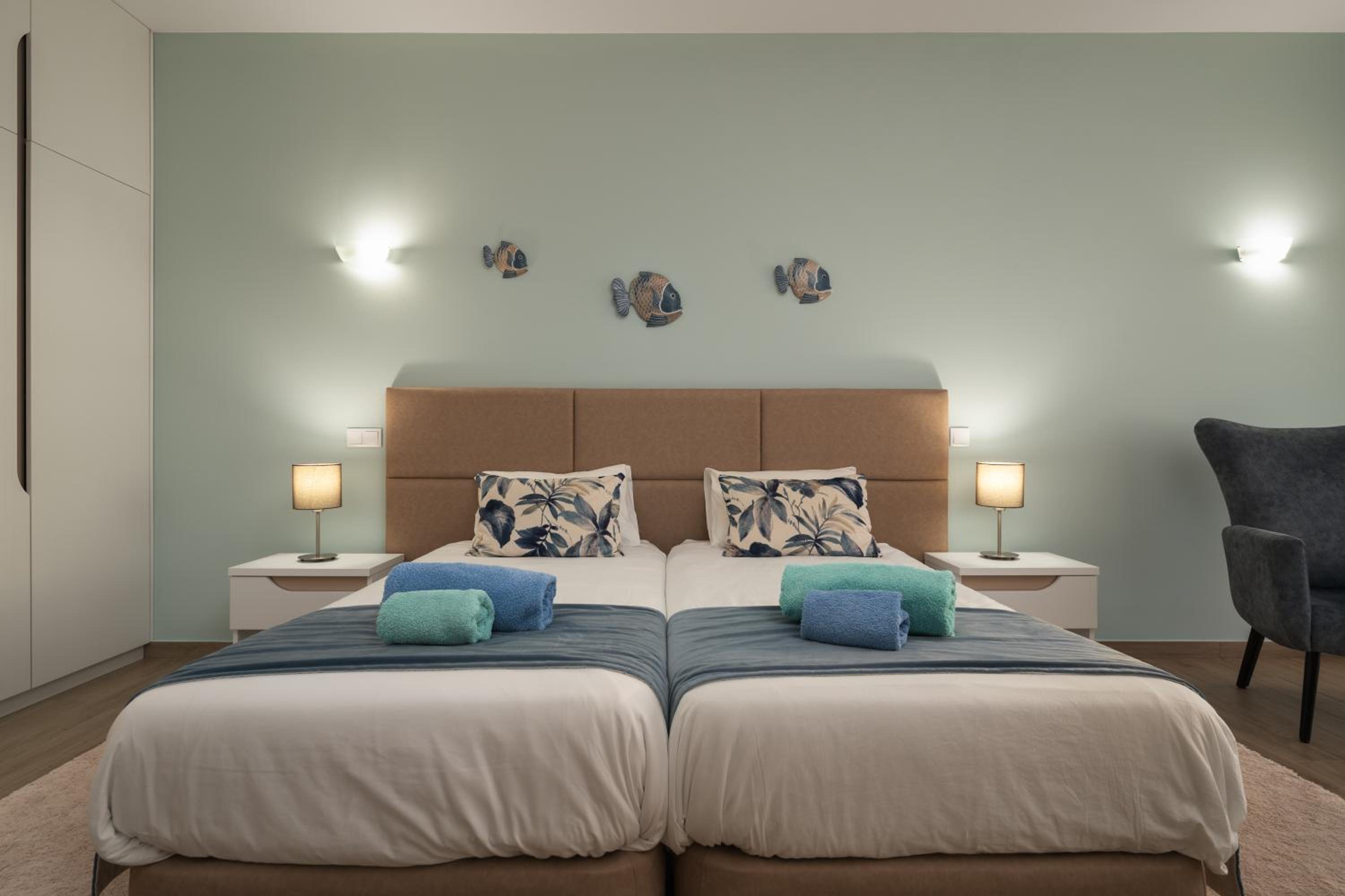 Deluxe Double or Twin Room with Sea View - Photo 11