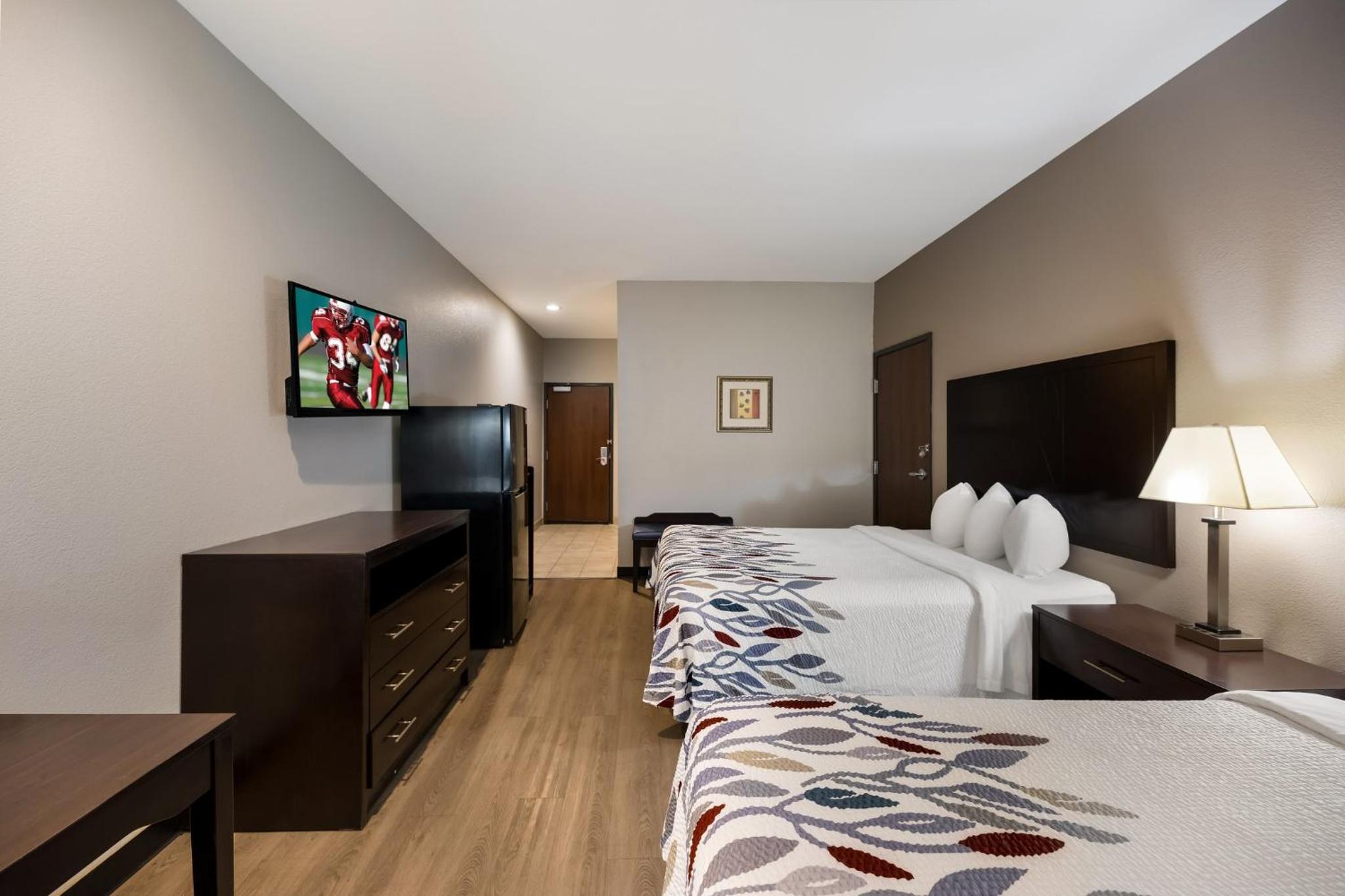 Superior Room with Two Queen Beds Smoke Free photo 3