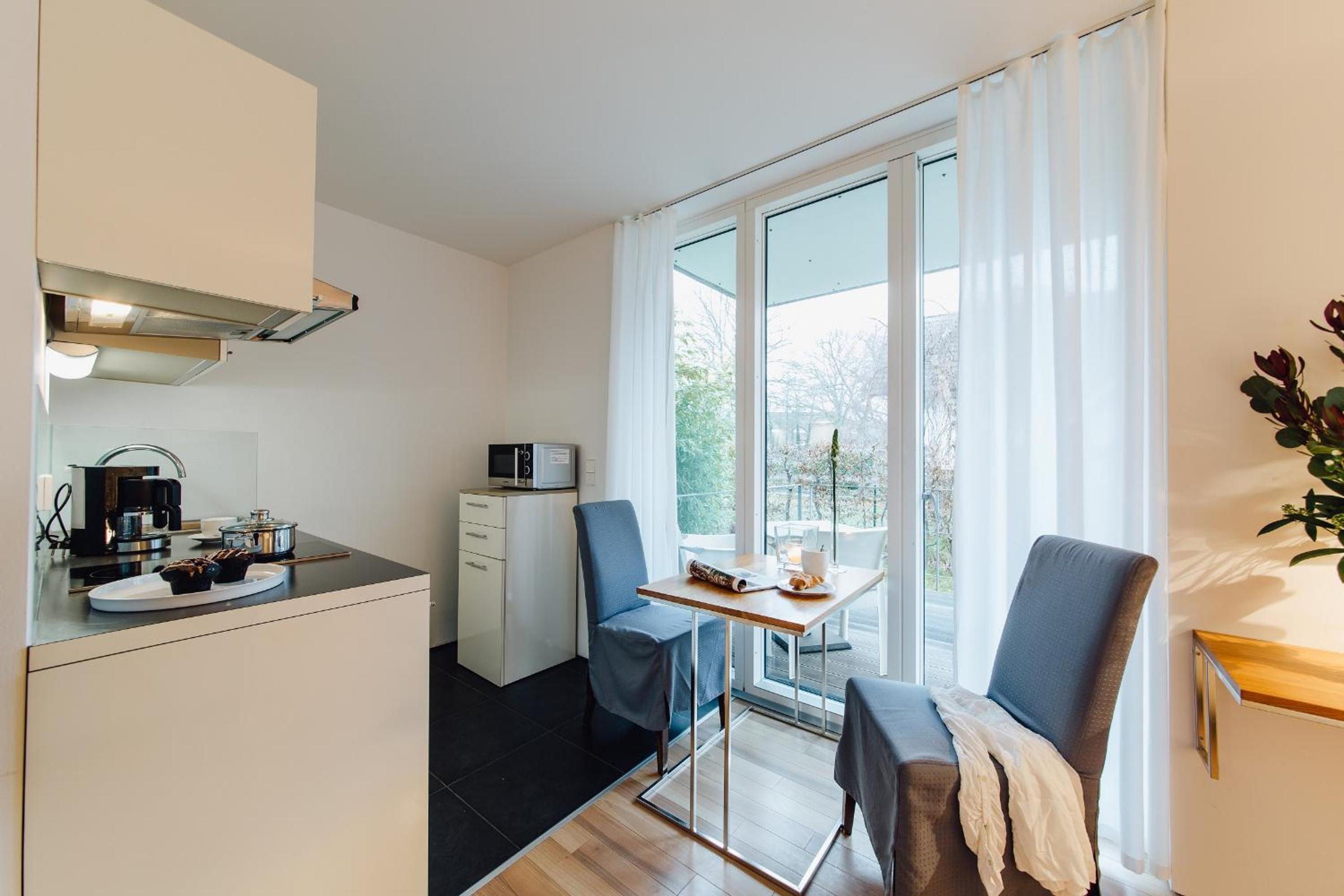 Apartment with Terrace photo 2