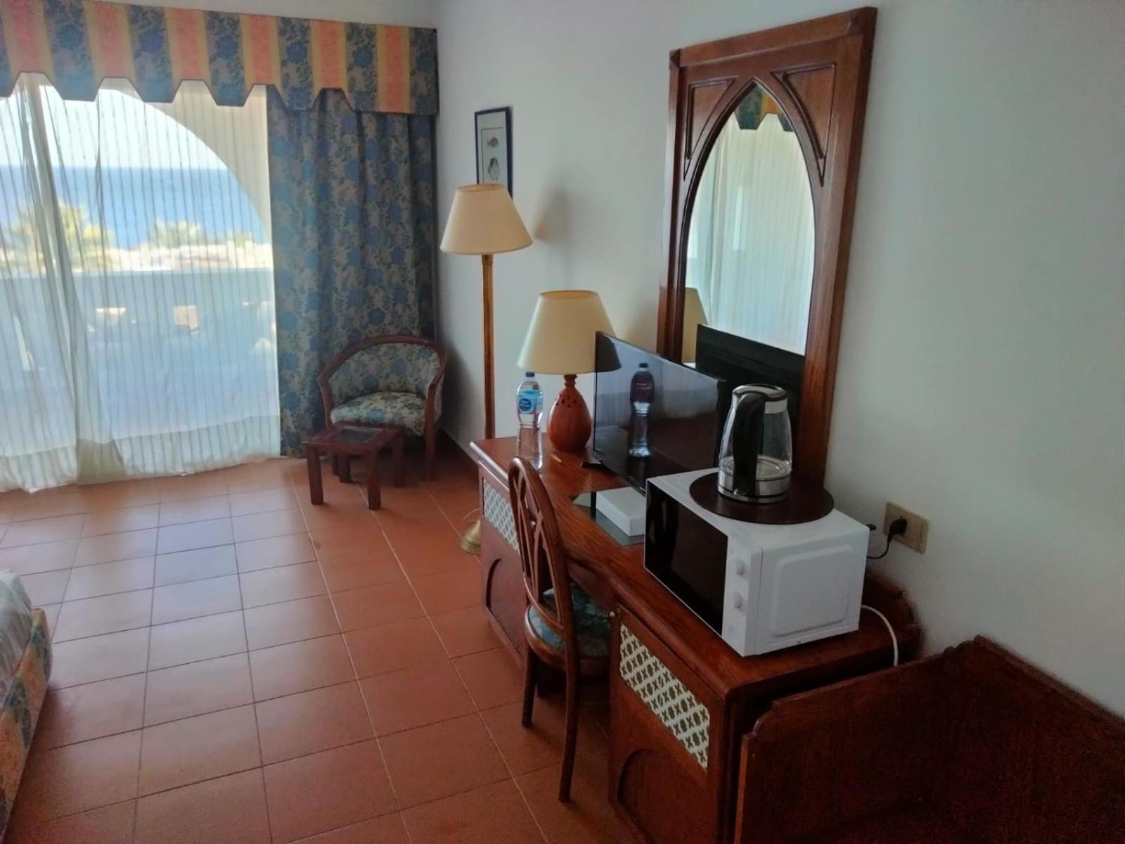 Deluxe Double Room with Sea View